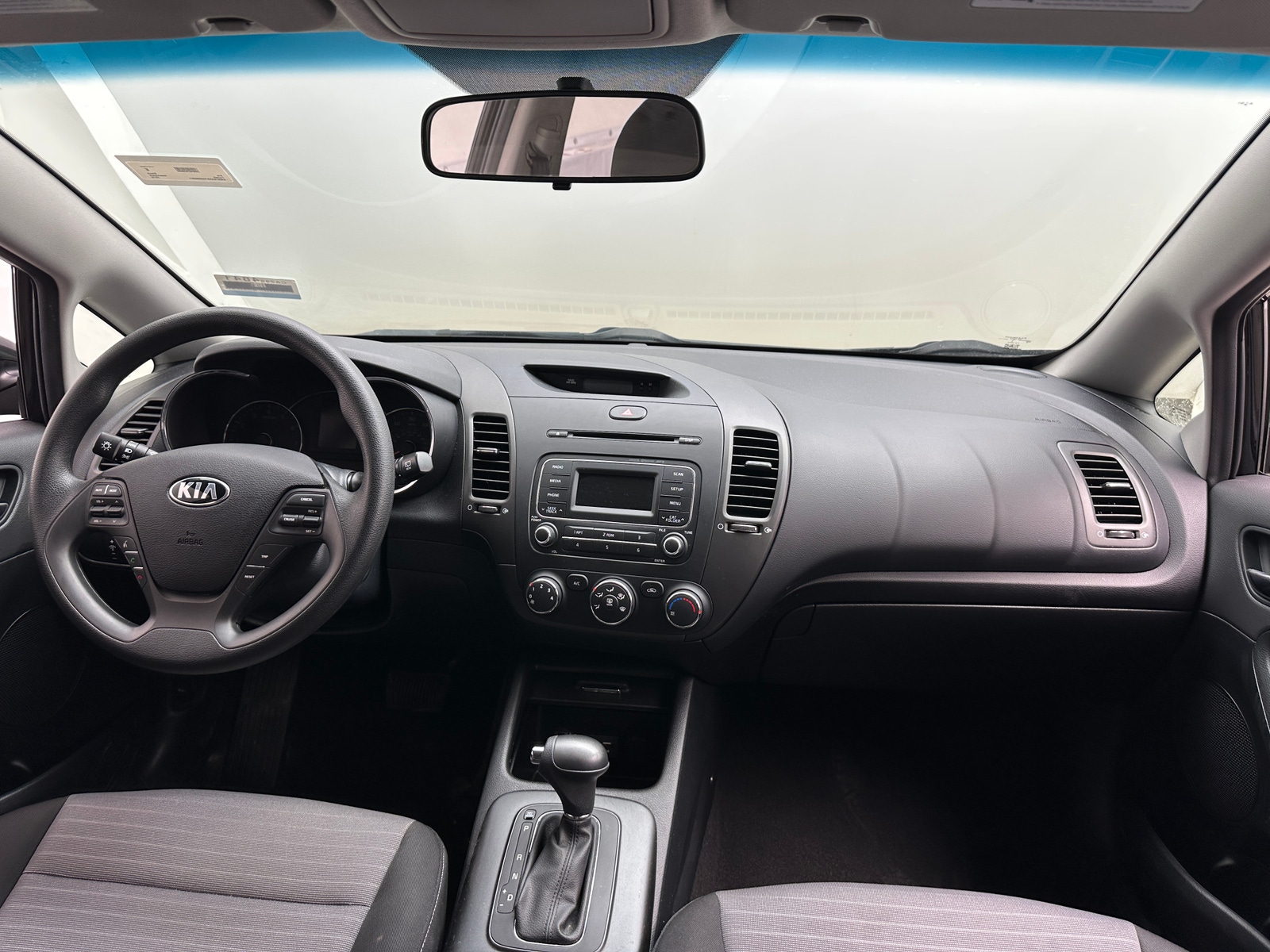 Thumbnail: 2016 Kia Forte - 3