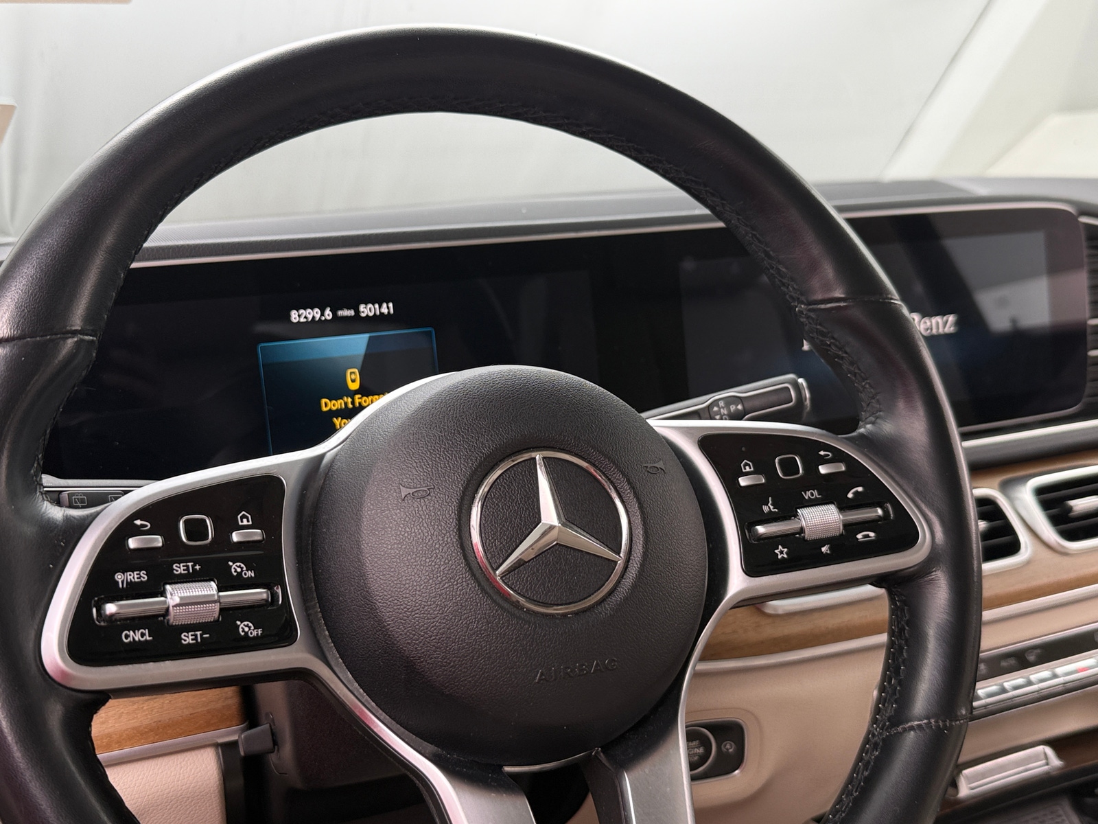 Thumbnail: 2021 Mercedes-Benz GLE - 4