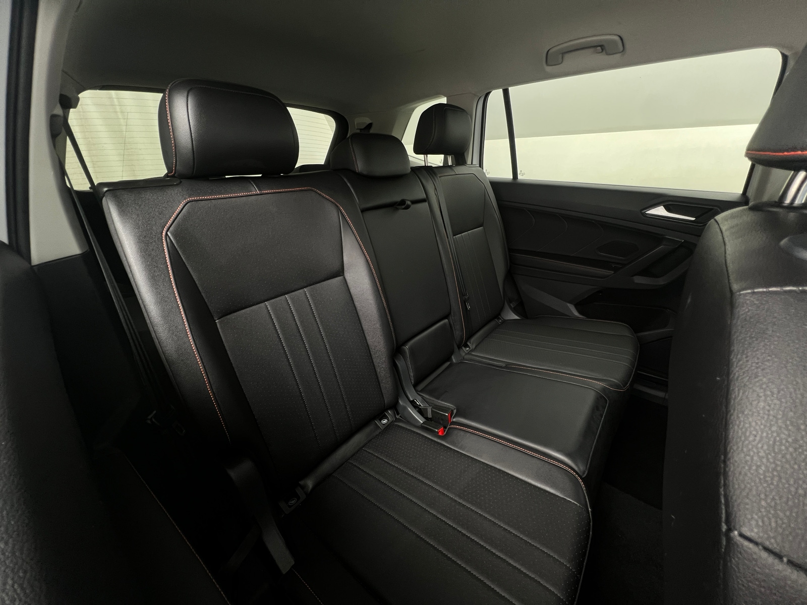 Thumbnail: 2024 Volkswagen Tiguan - 5