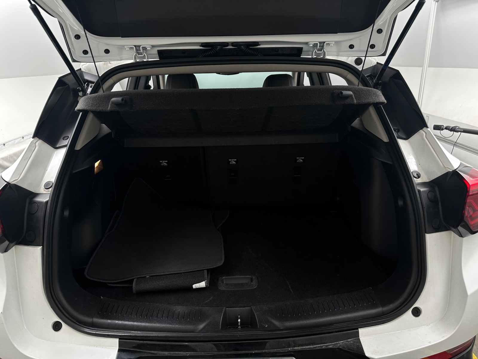 Thumbnail: 2024 Buick Encore GX - 7