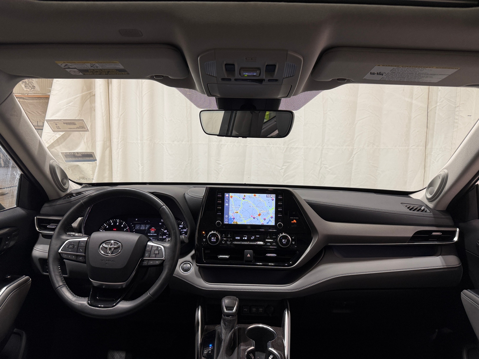 Thumbnail: 2020 Toyota Highlander - 2