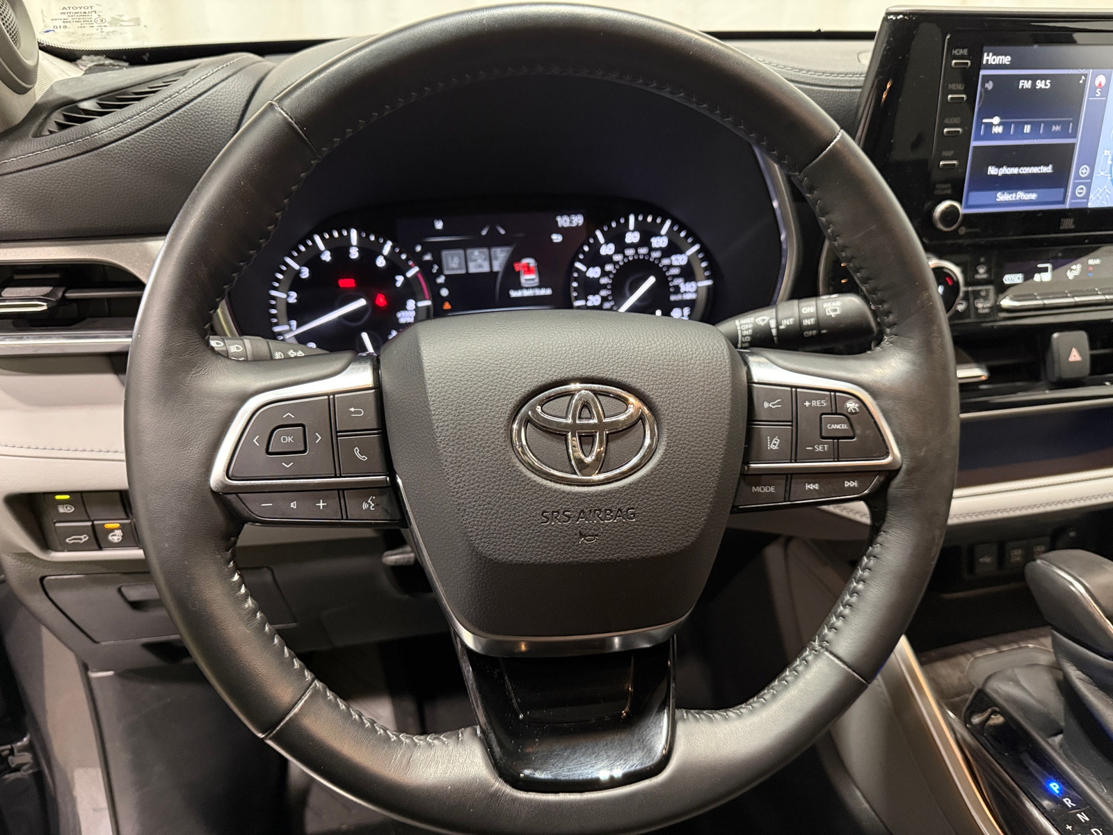 Thumbnail: 2020 Toyota Highlander - 4
