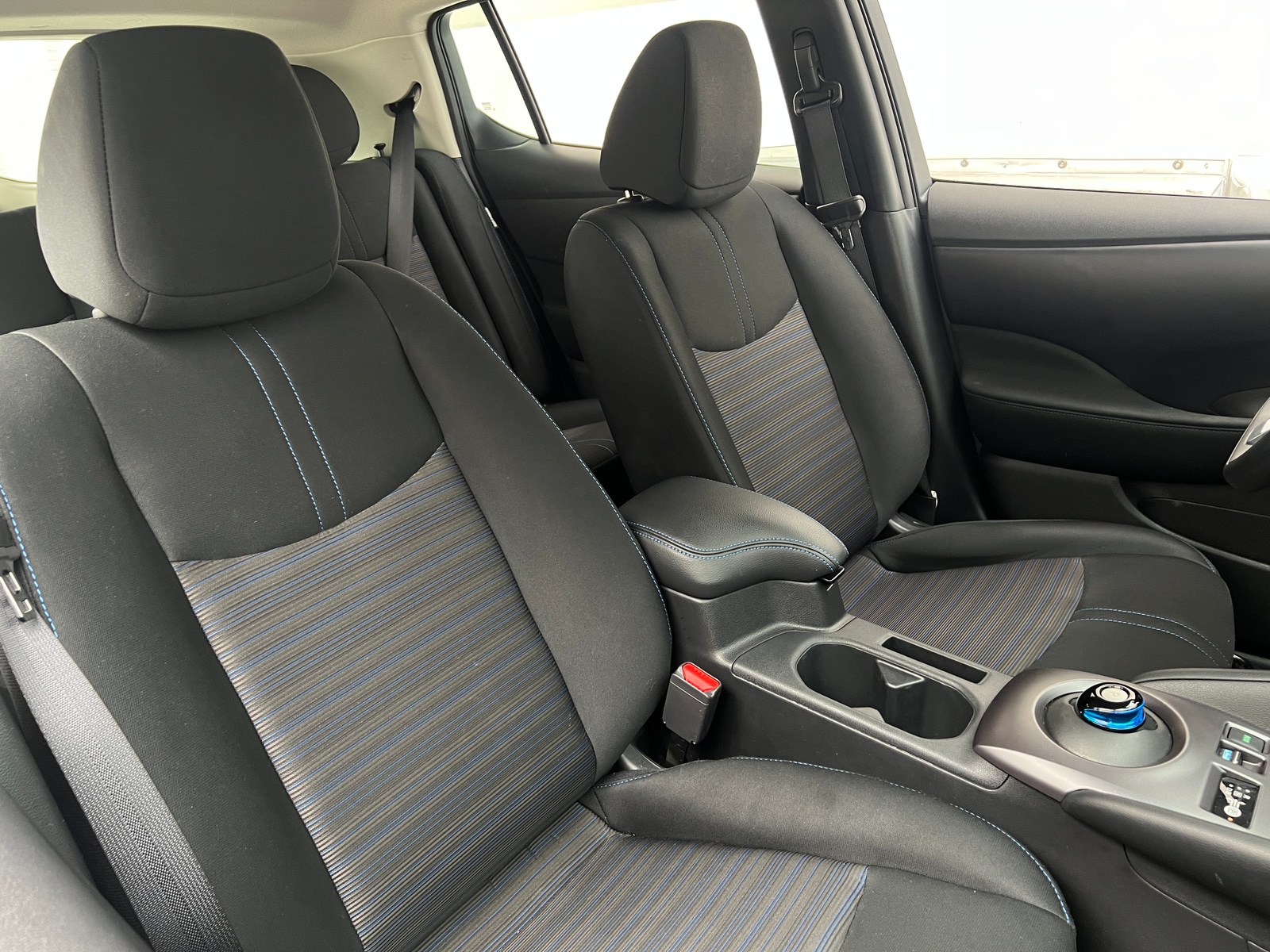 Thumbnail: 2025 Nissan Leaf - 2