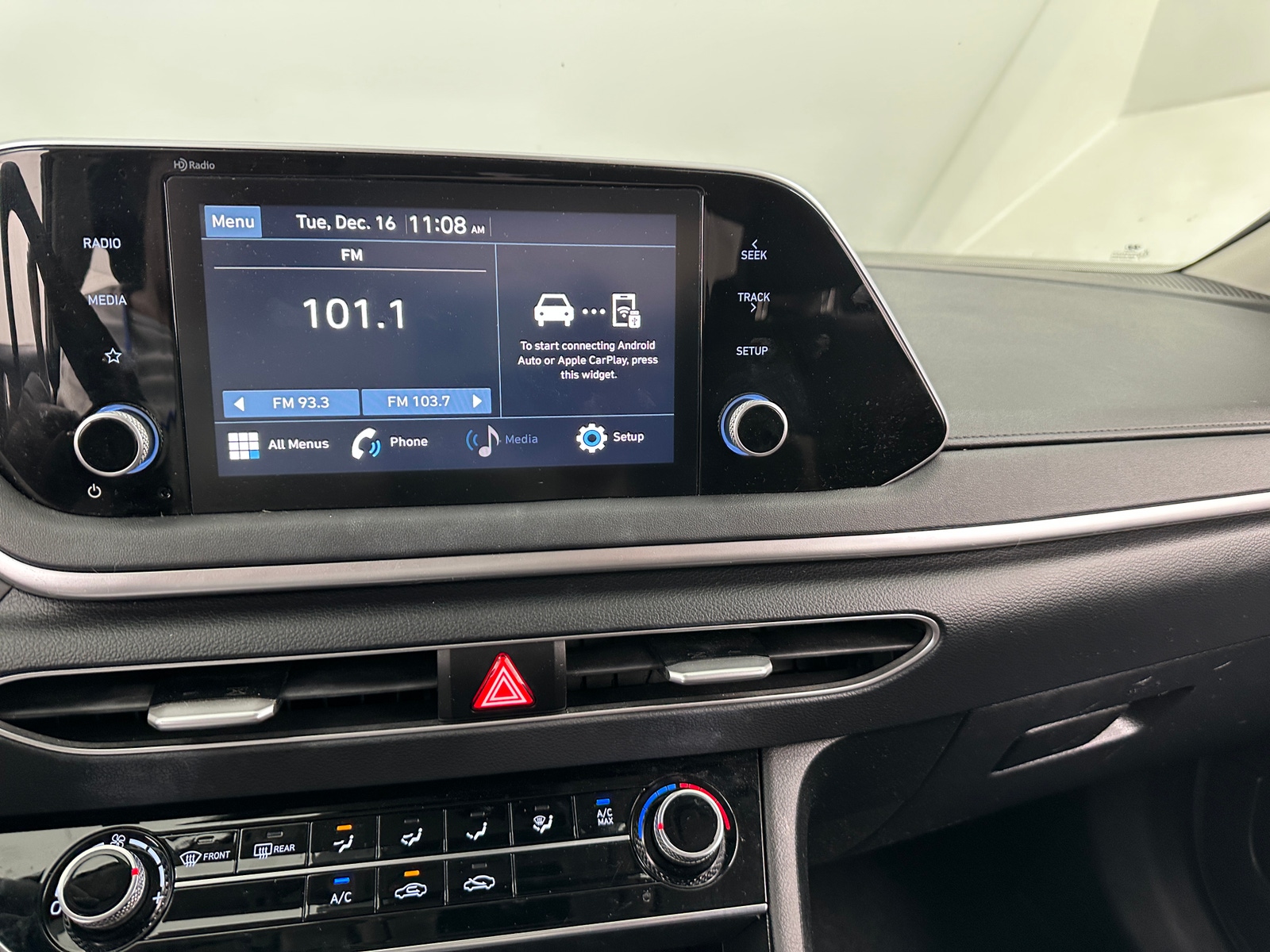 Thumbnail: 2022 Hyundai Sonata - 4