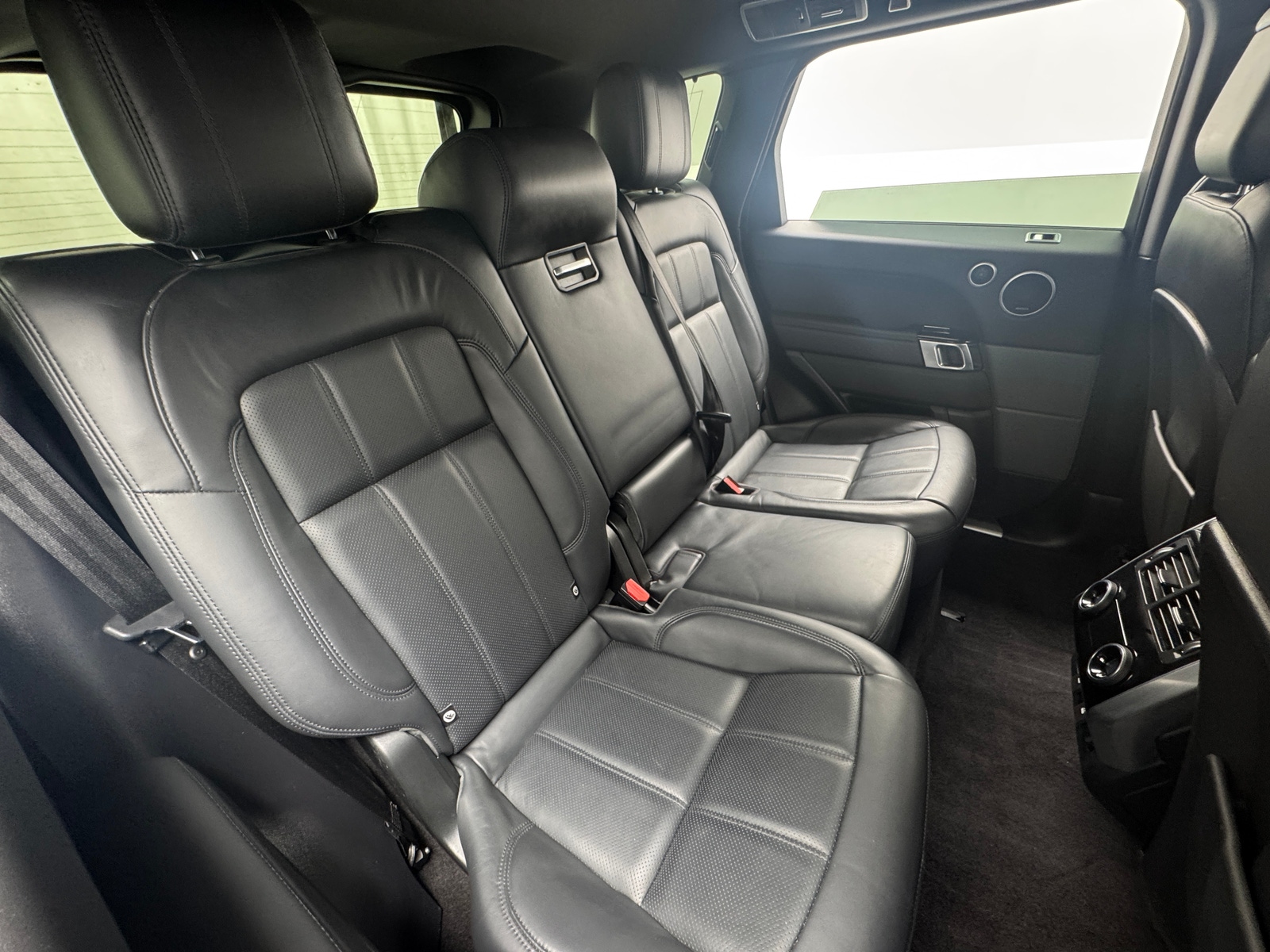 Thumbnail: 2021 Land Rover Range Rover Sport - 5