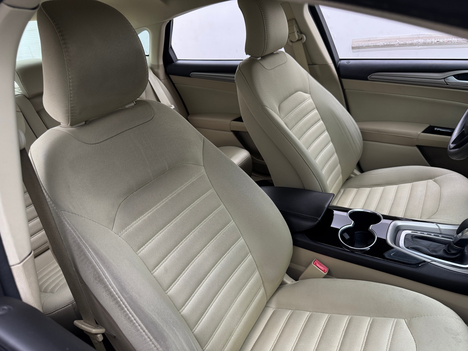 Thumbnail: 2015 Ford Fusion - 2