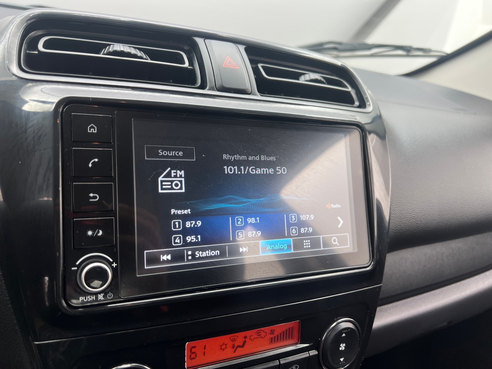 Thumbnail: 2024 Mitsubishi Mirage G4 - 4