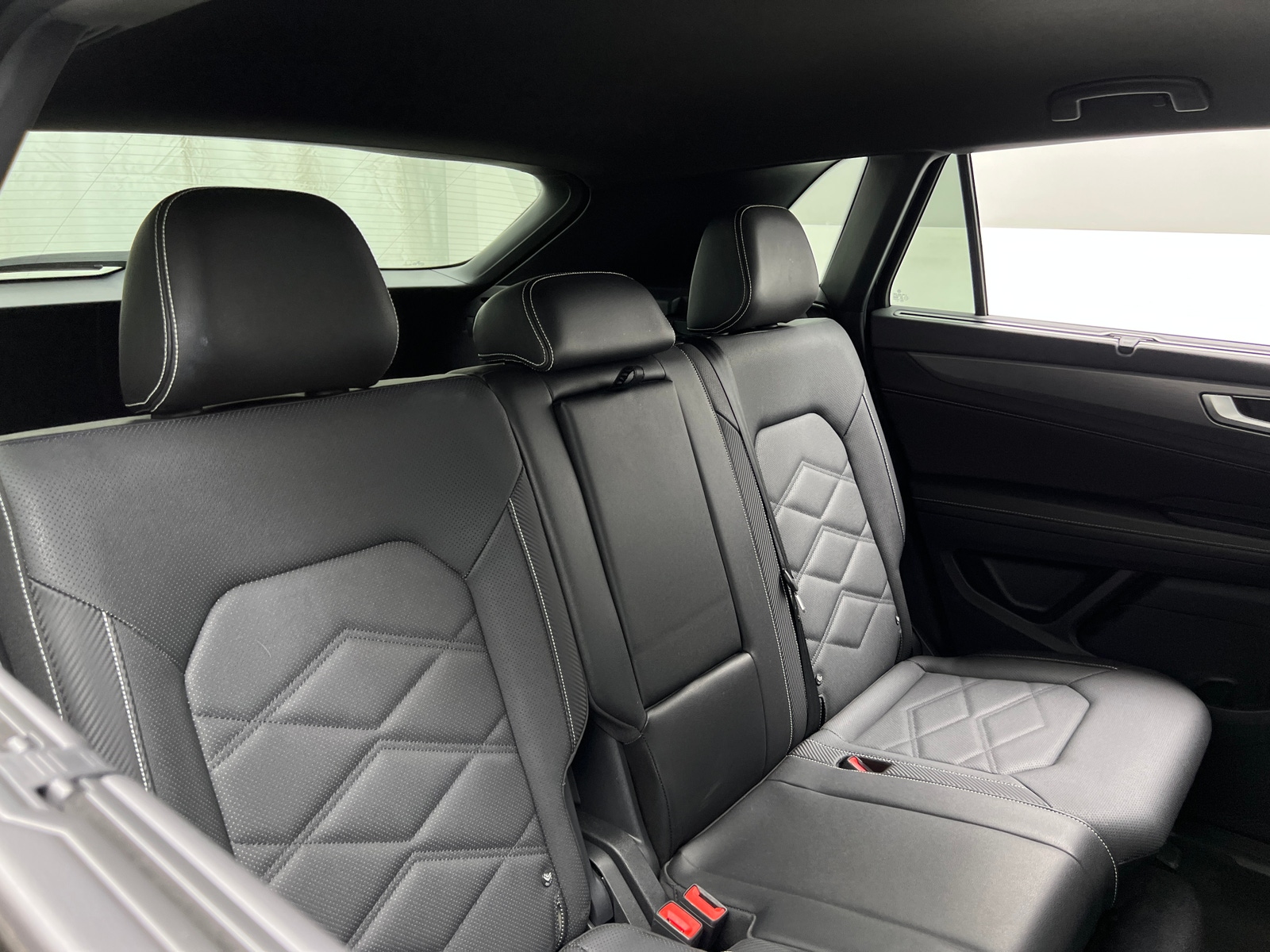 Thumbnail: 2025 Volkswagen Atlas - 5