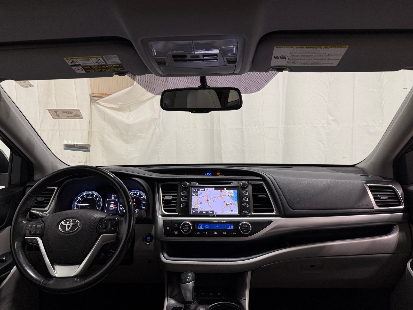 Thumbnail: 2015 Toyota Highlander - 2