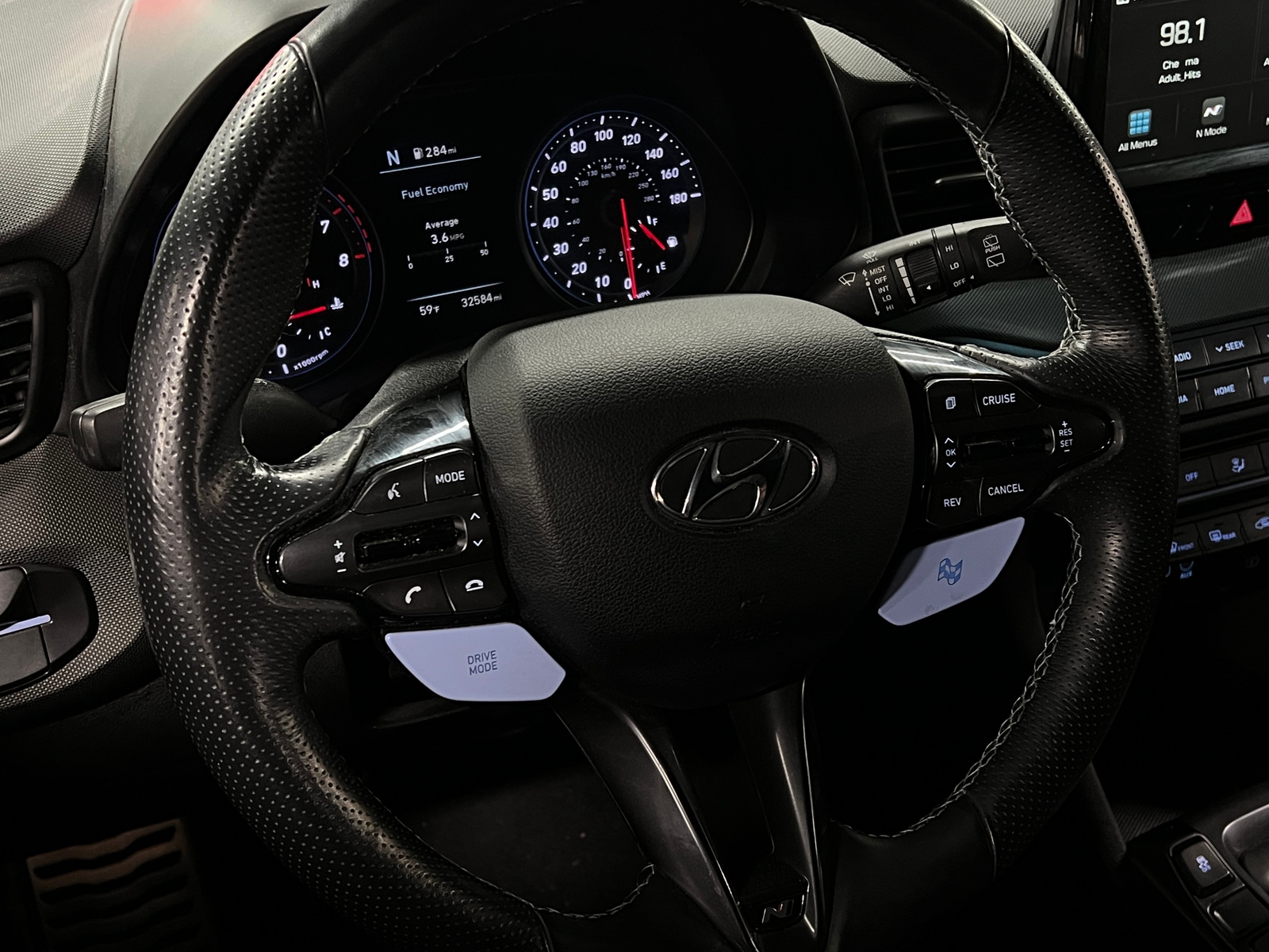 Thumbnail: 2020 Hyundai Veloster - 4