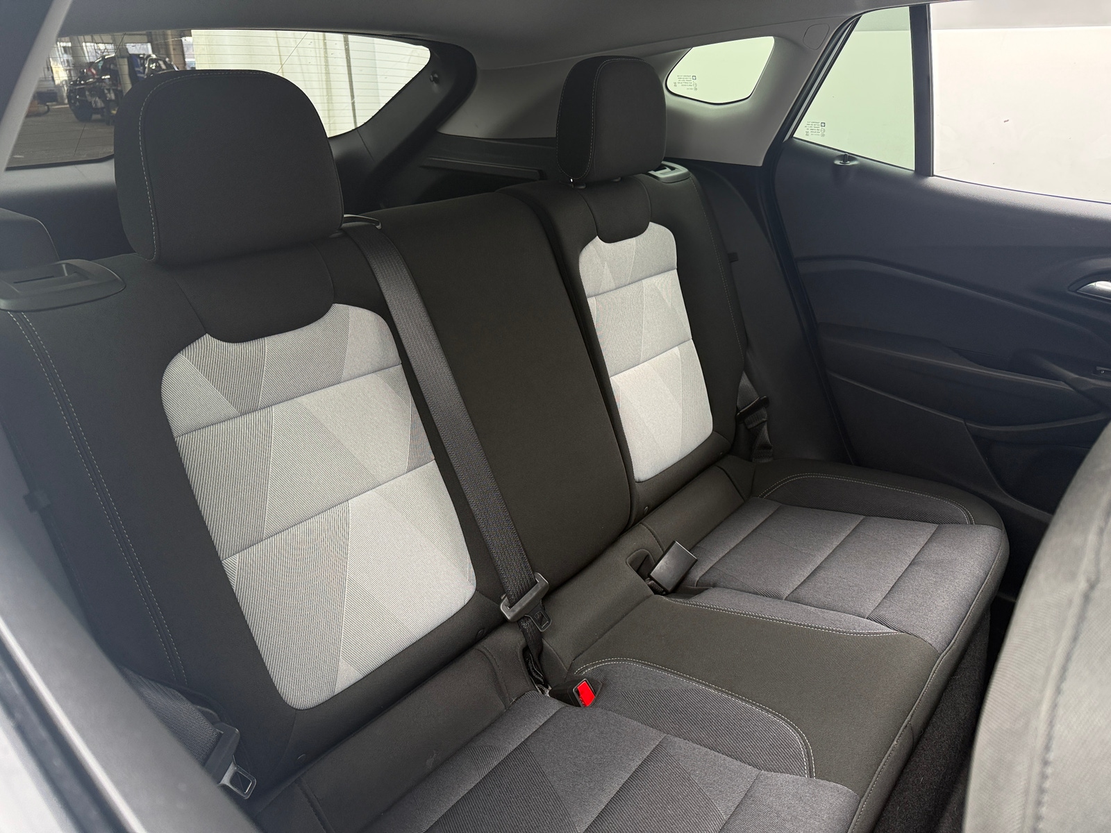 Thumbnail: 2025 Chevrolet Trax - 6