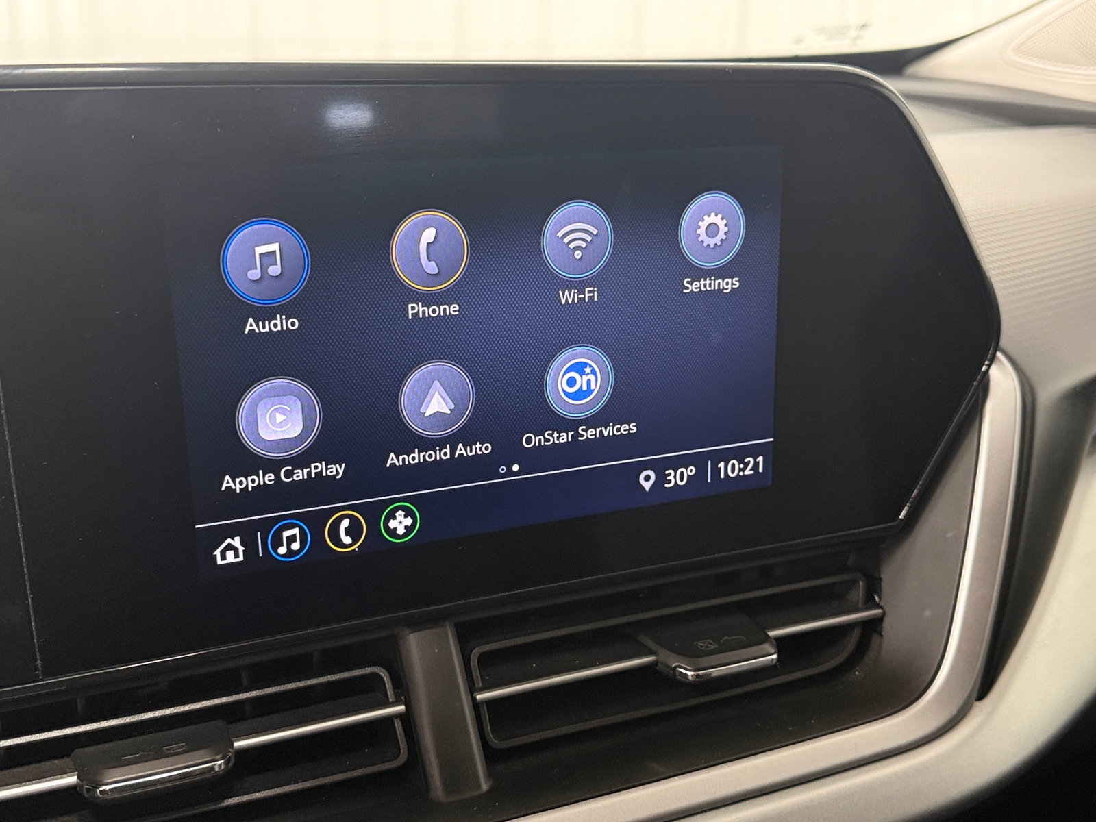 Thumbnail: 2025 Chevrolet Trax - 4