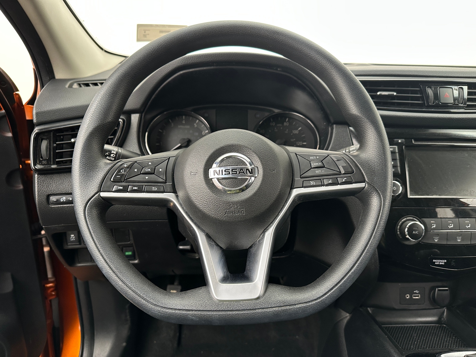 Thumbnail: 2021 Nissan Rogue Sport - 5