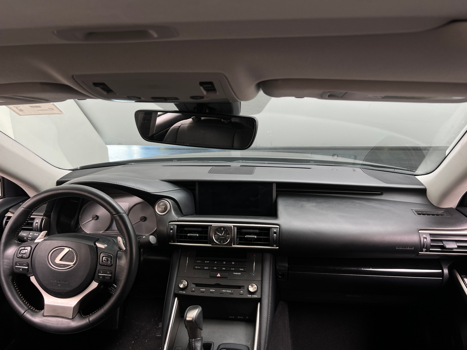 Thumbnail: 2019 Lexus IS - 2