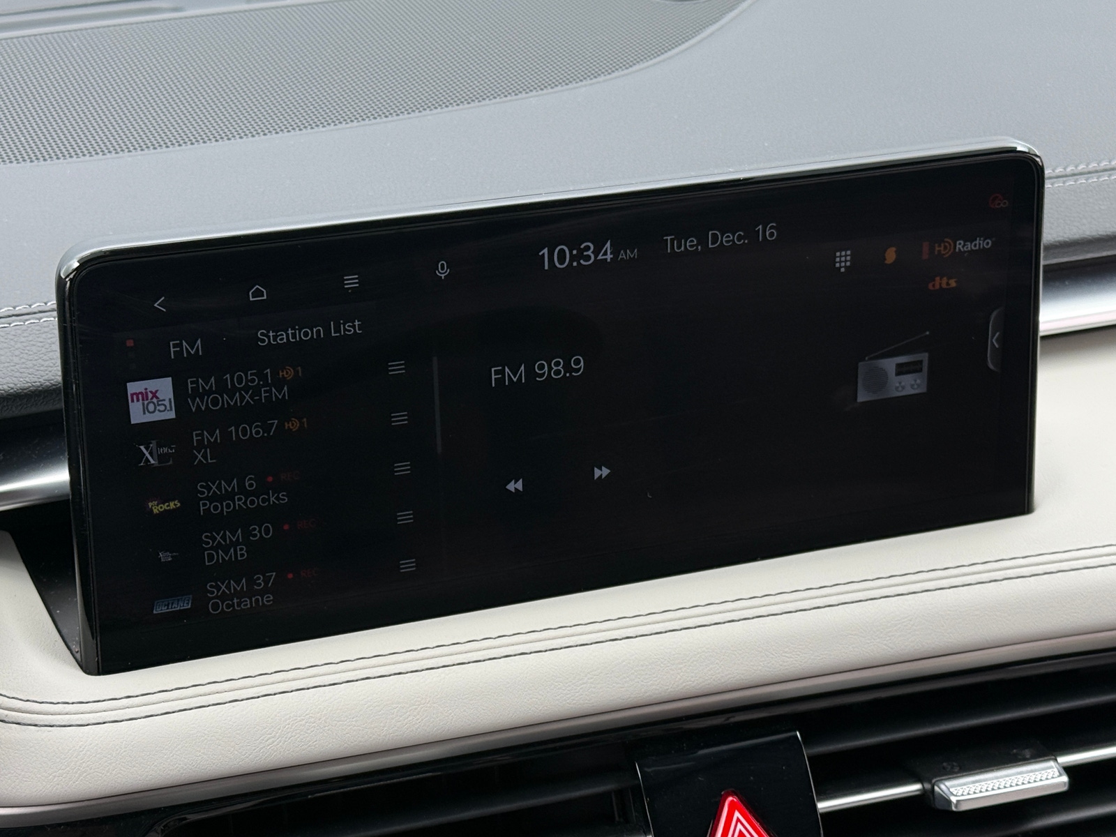 Thumbnail: 2025 Genesis G70 - 3