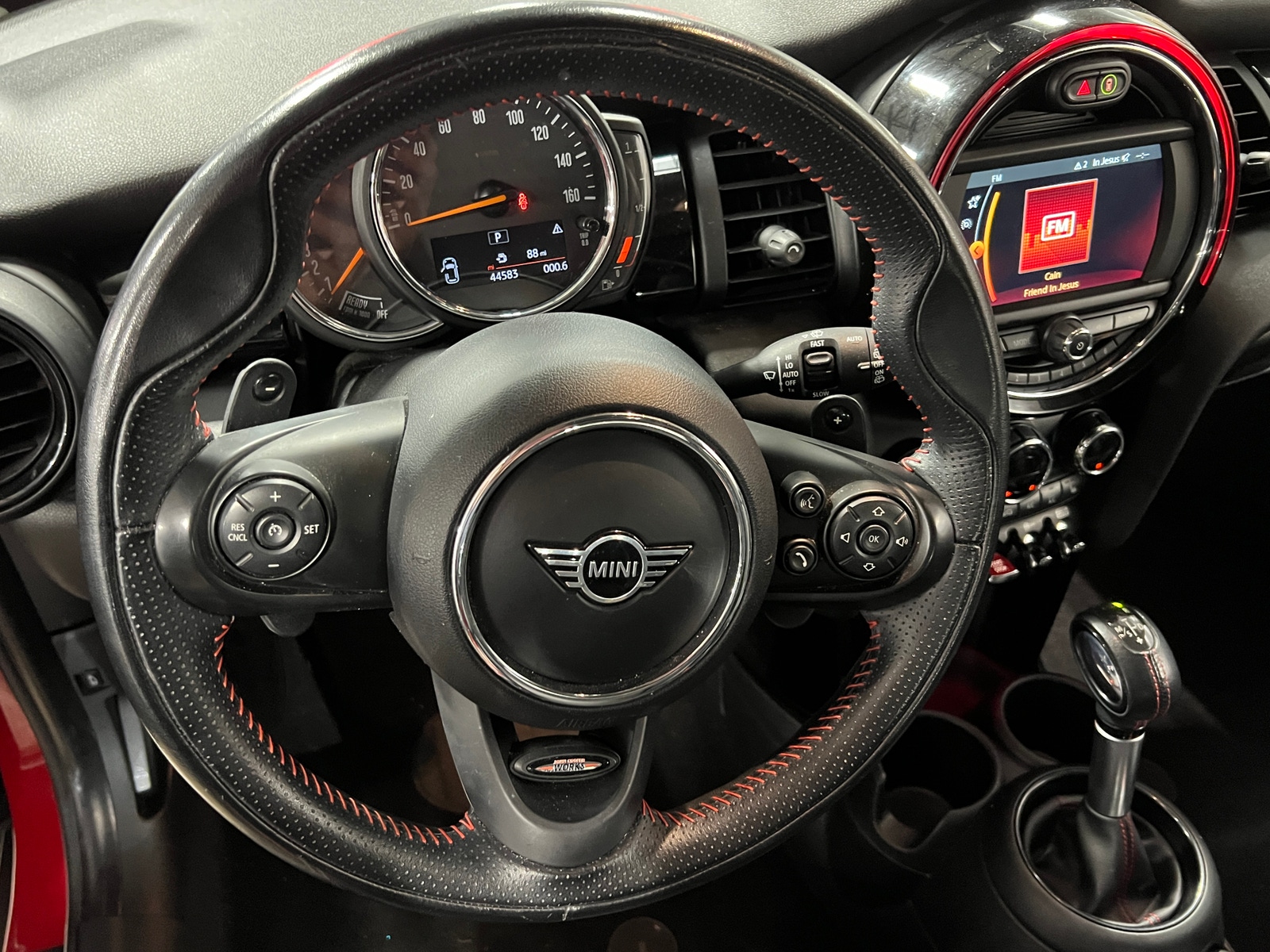 Thumbnail: 2019 MINI Cooper Hardtop - 4