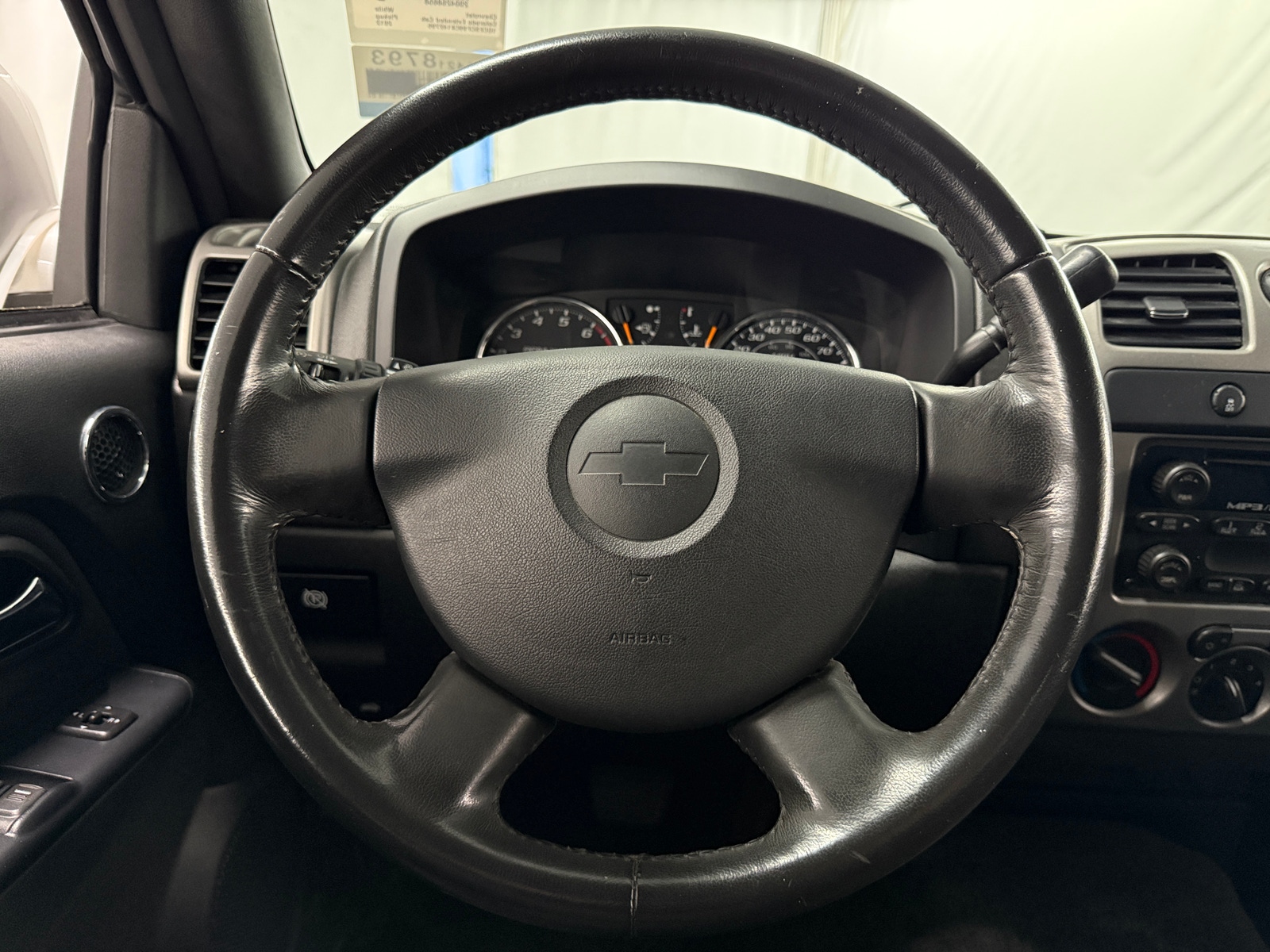 Thumbnail: 2012 Chevrolet Colorado - 5