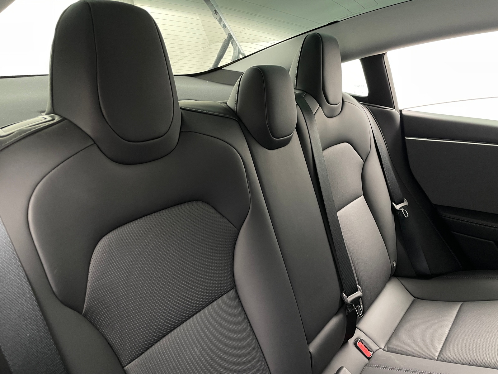 Thumbnail: 2025 Tesla Model 3 - 5