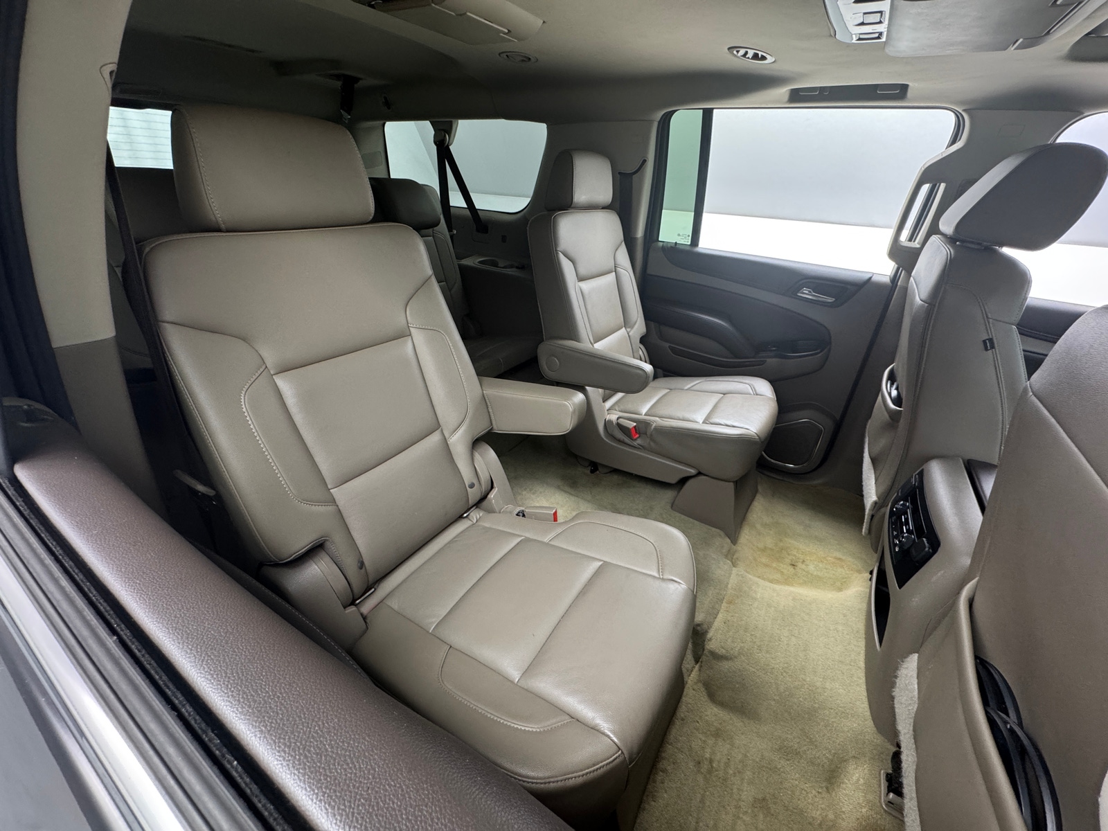 Thumbnail: 2018 Chevrolet Suburban - 5