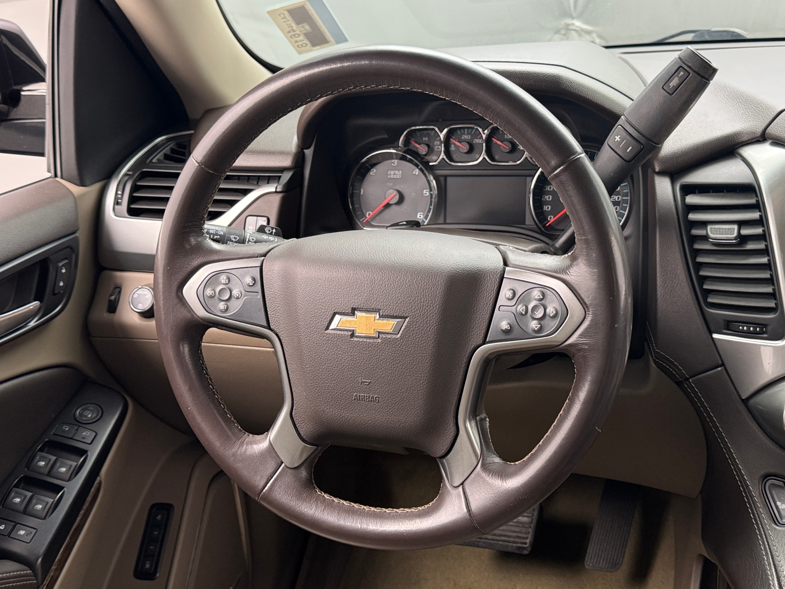 Thumbnail: 2018 Chevrolet Suburban - 4