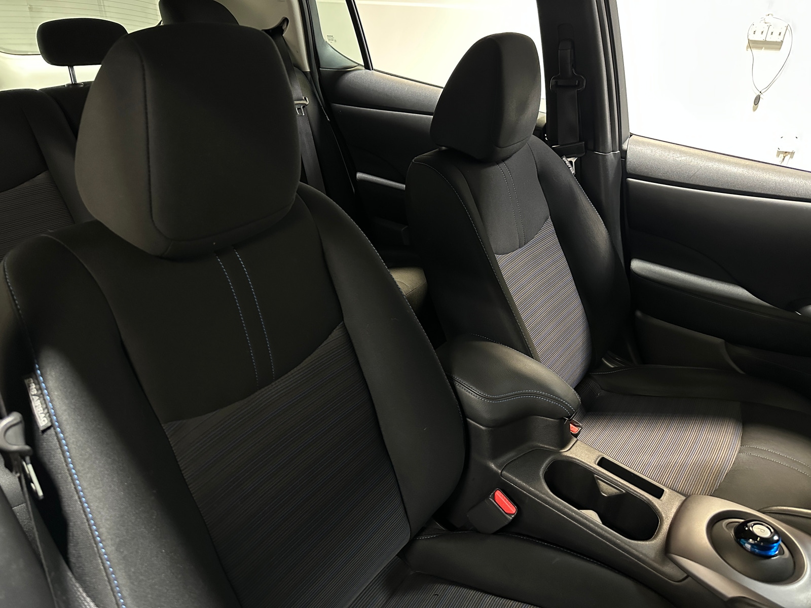 Thumbnail: 2022 Nissan Leaf - 2