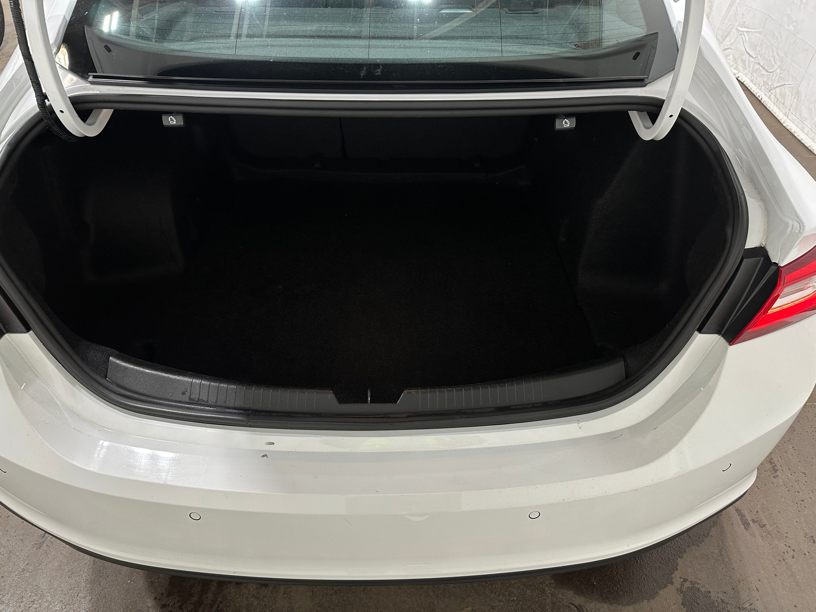 Thumbnail: 2024 Chevrolet Malibu - 7