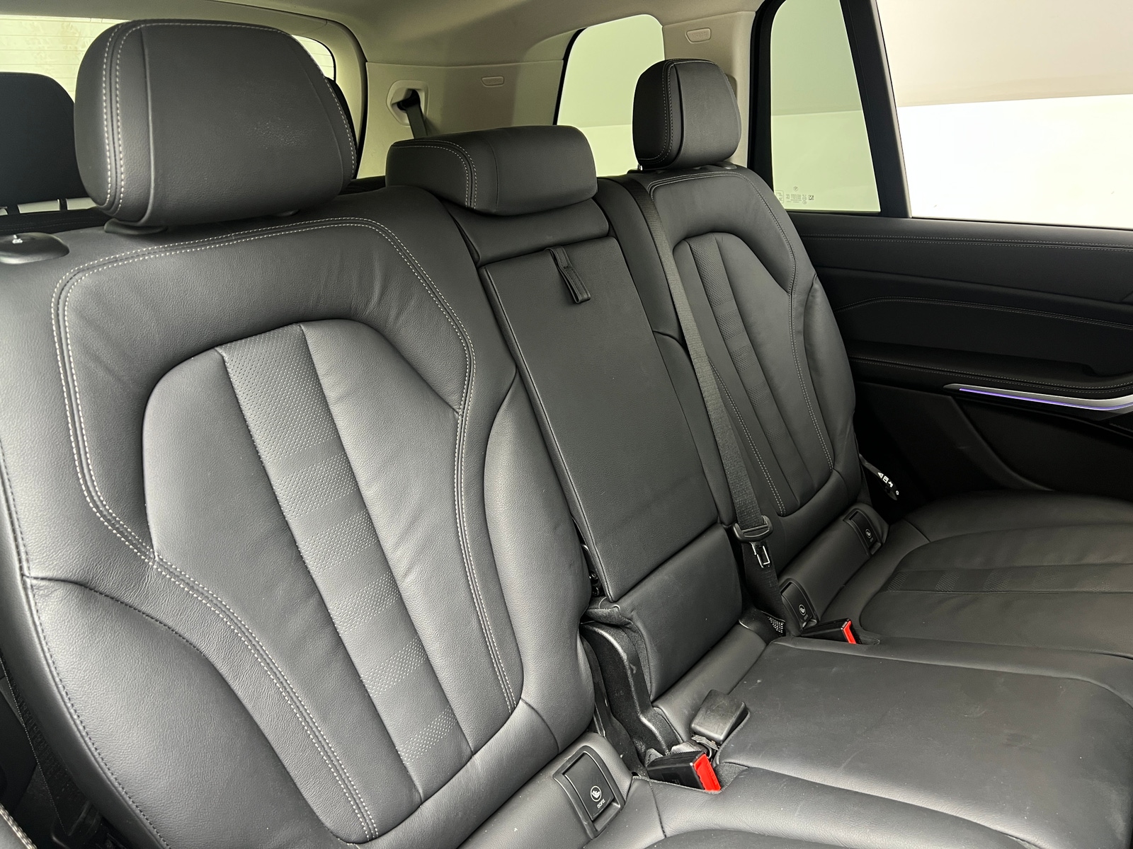 Thumbnail: 2021 BMW X7 - 5