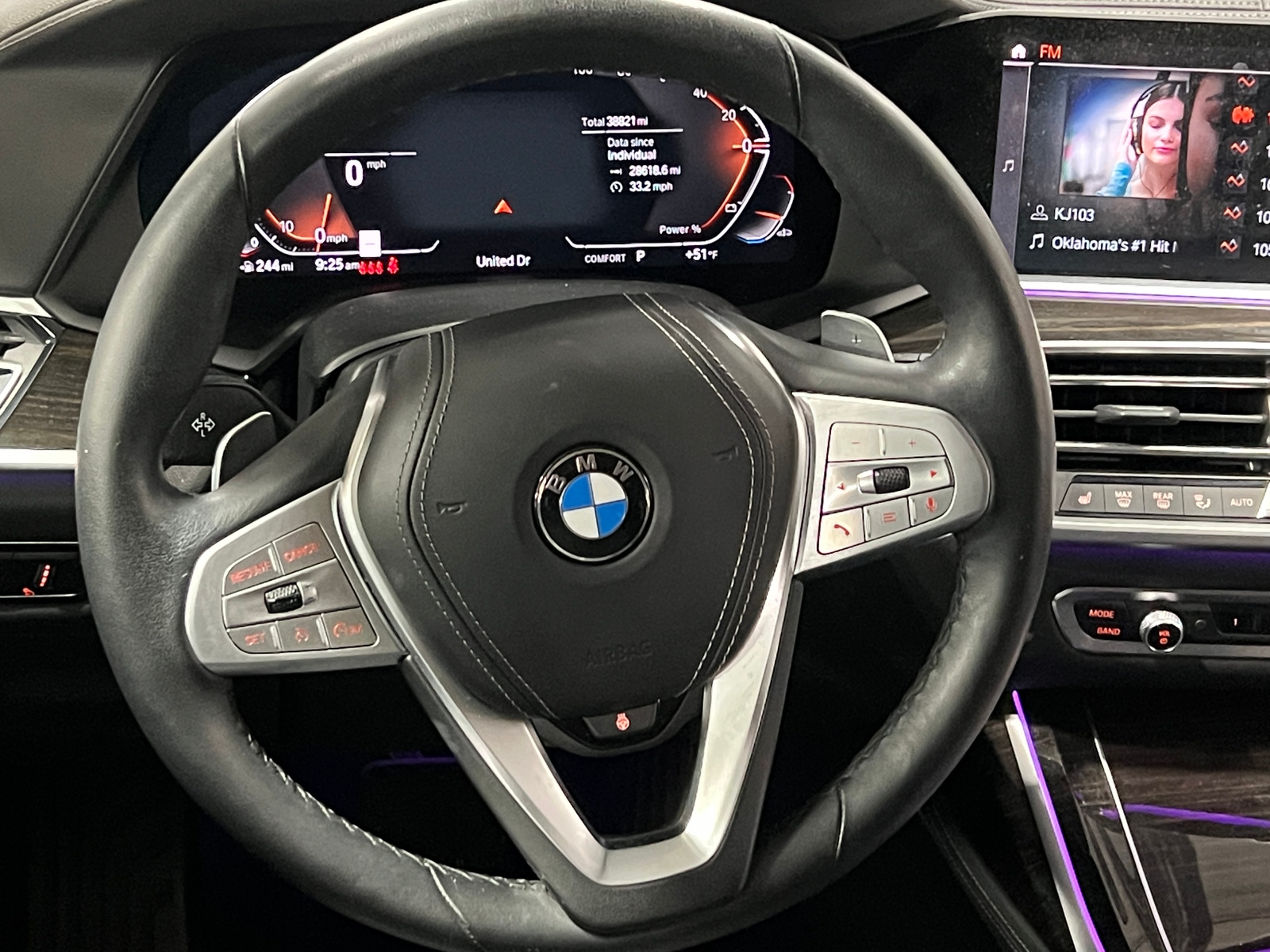 Thumbnail: 2021 BMW X7 - 4