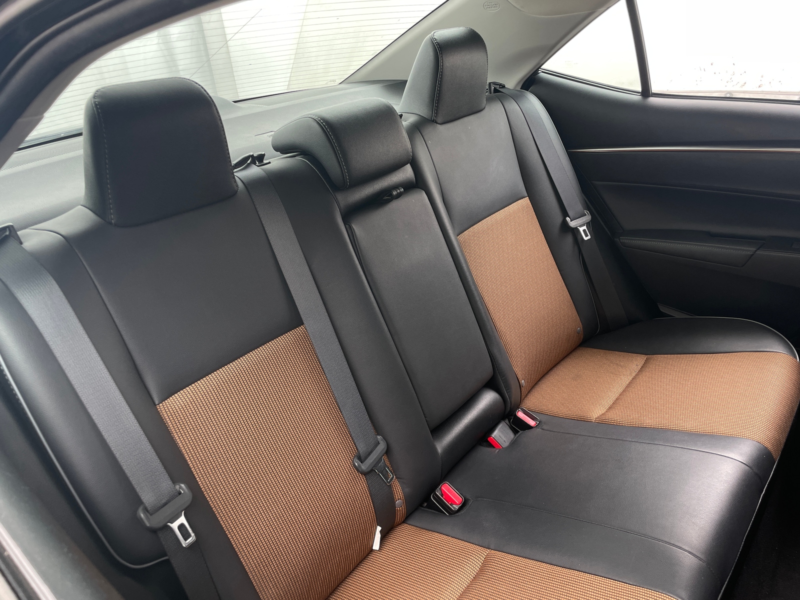 Thumbnail: 2016 Toyota Corolla - 6