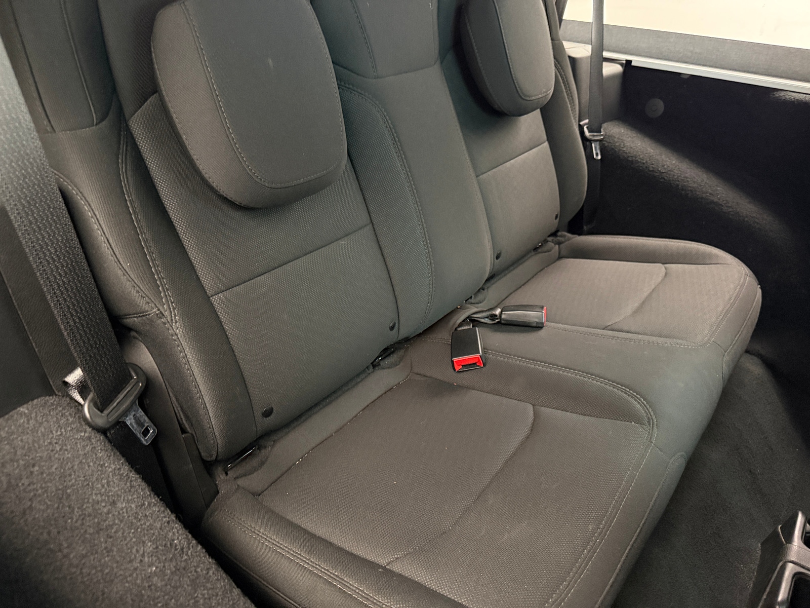 Thumbnail: 2022 Jeep Wrangler - 6