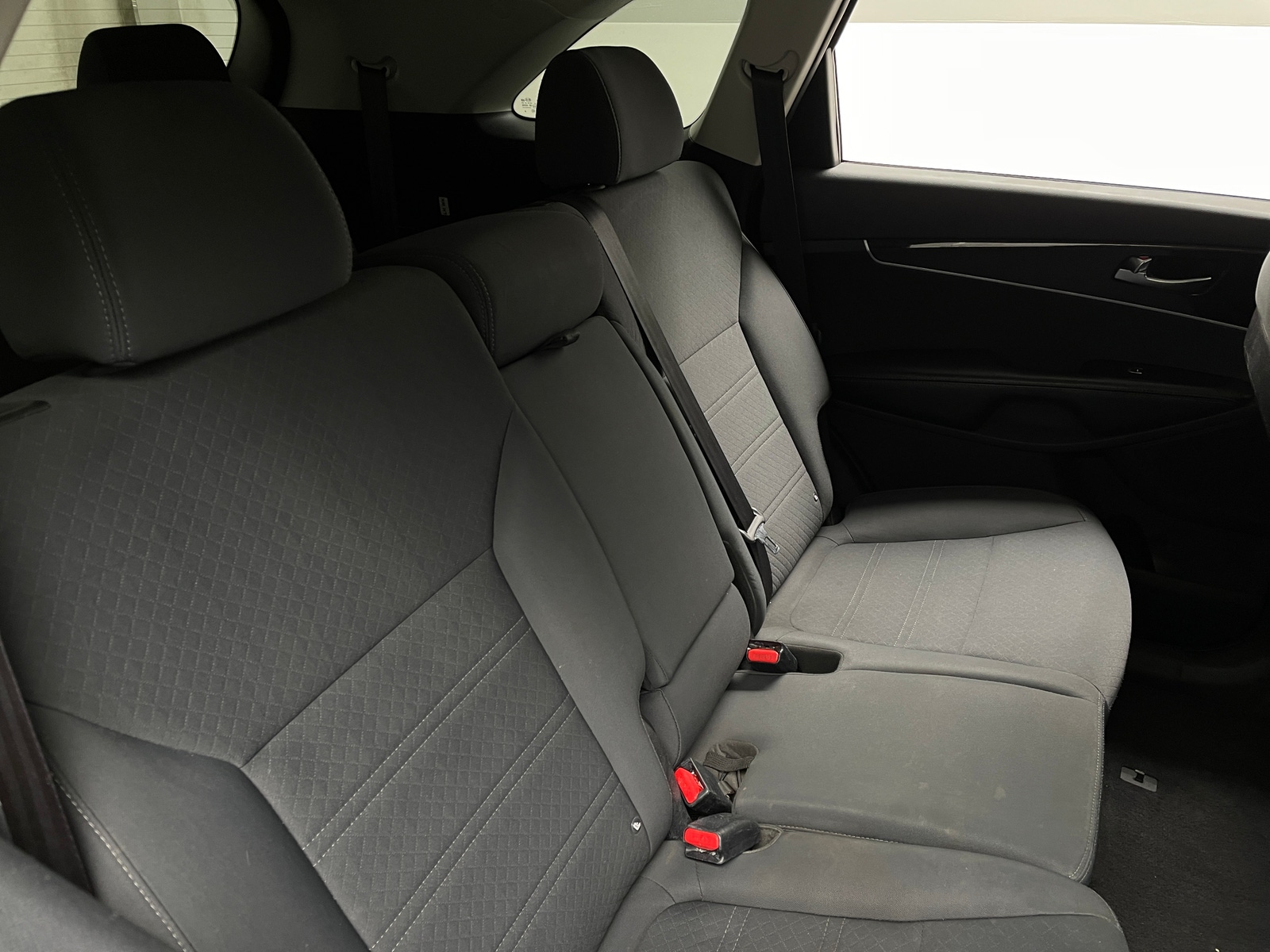 Thumbnail: 2016 Kia Sorento - 6