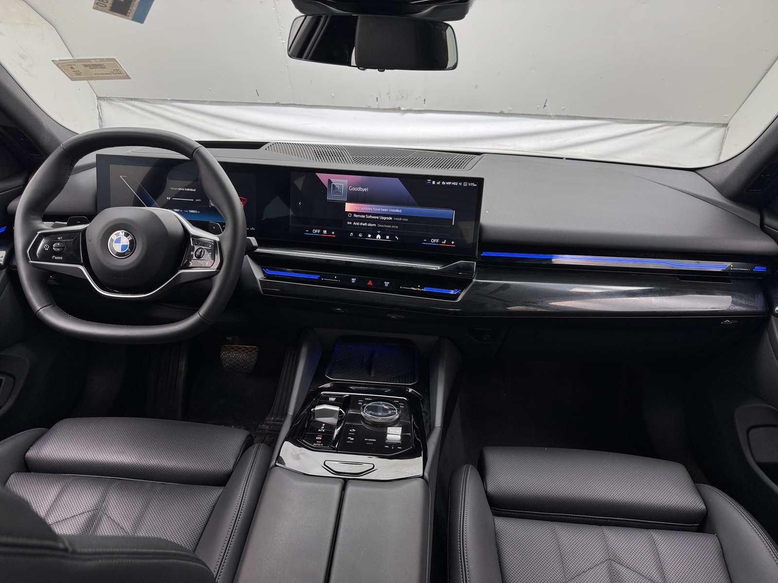 Thumbnail: 2025 BMW 5 Series - 2