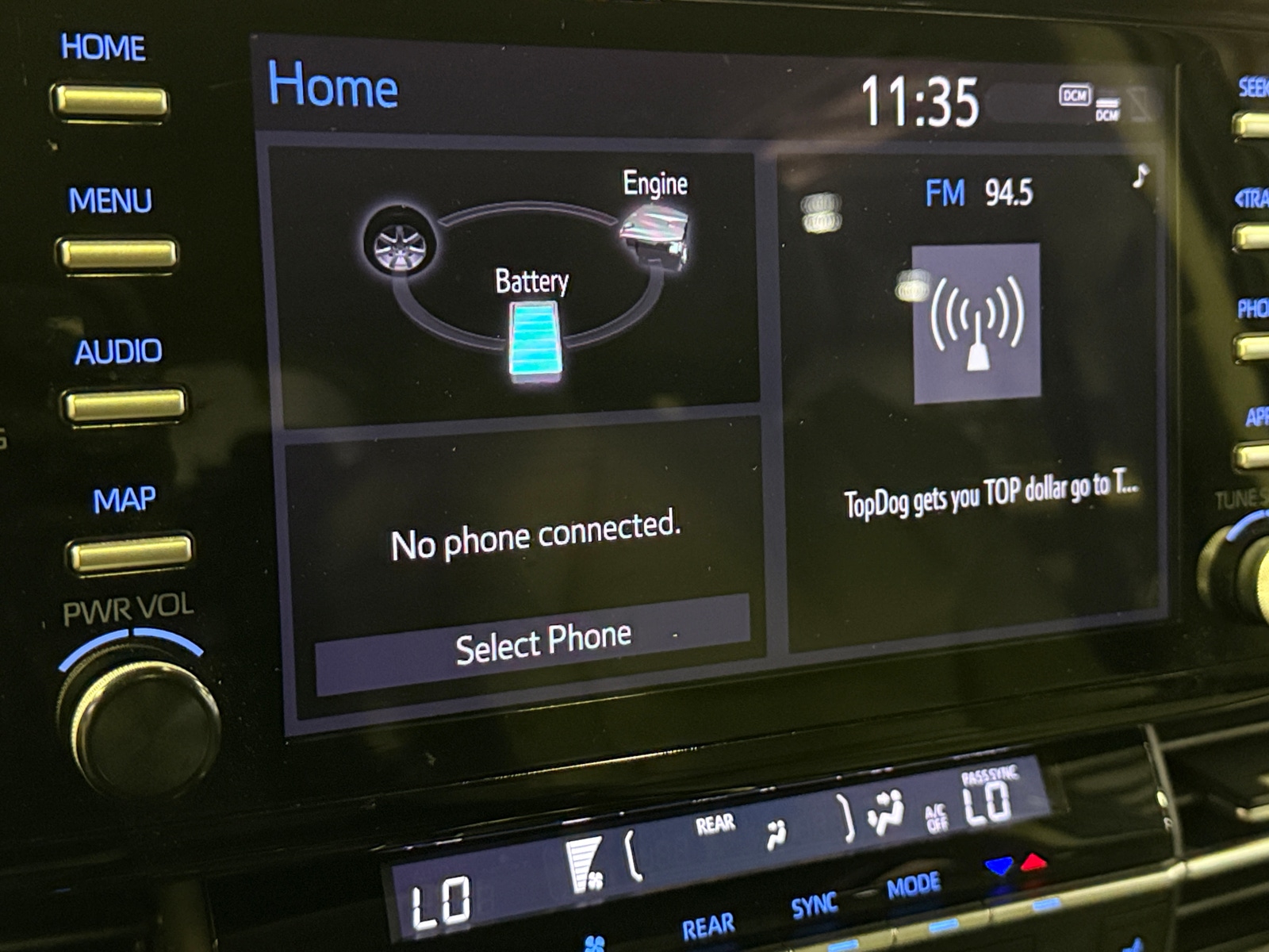 Thumbnail: 2024 Toyota Sienna - 3