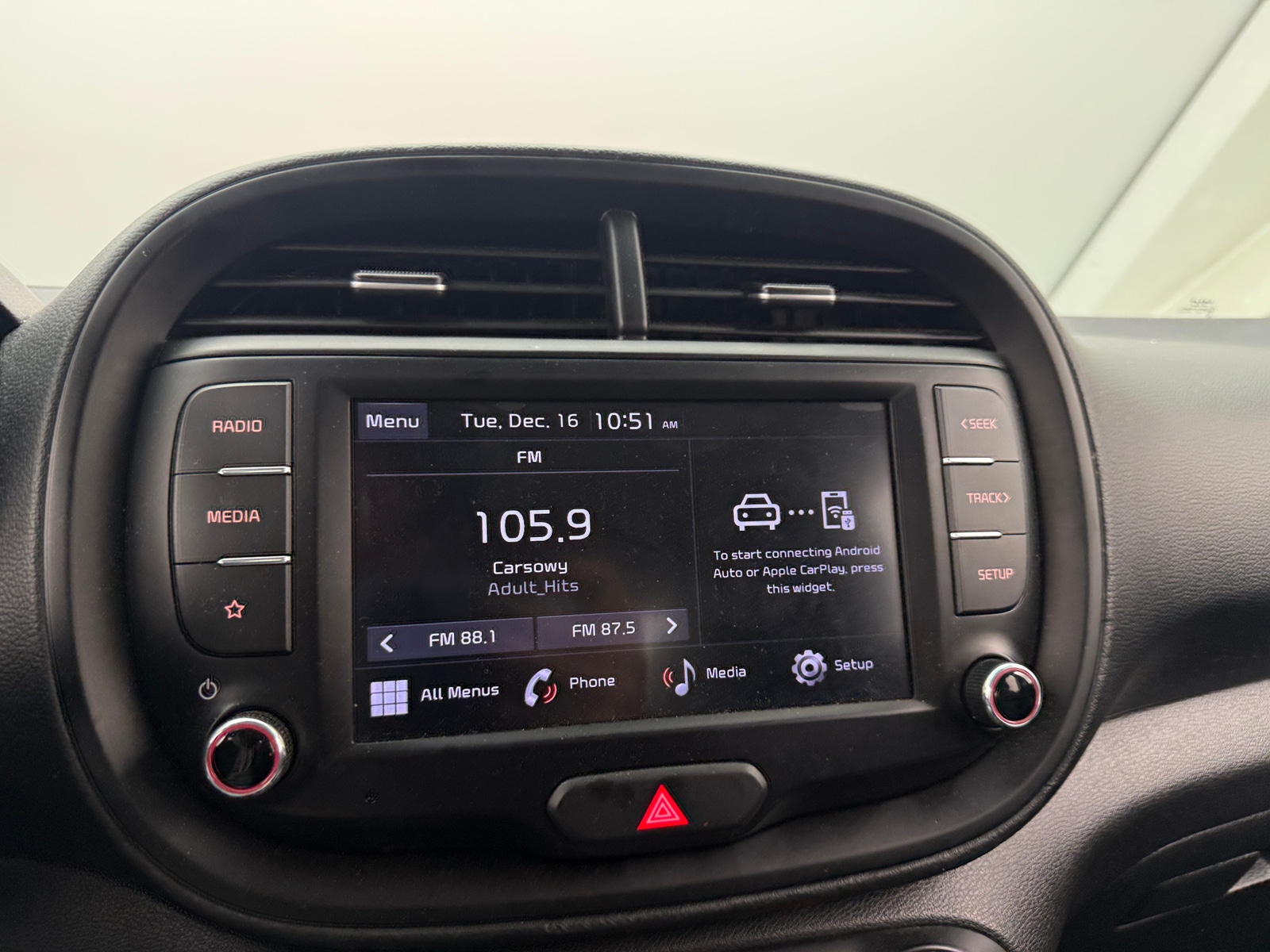 Thumbnail: 2022 Kia Soul - 4