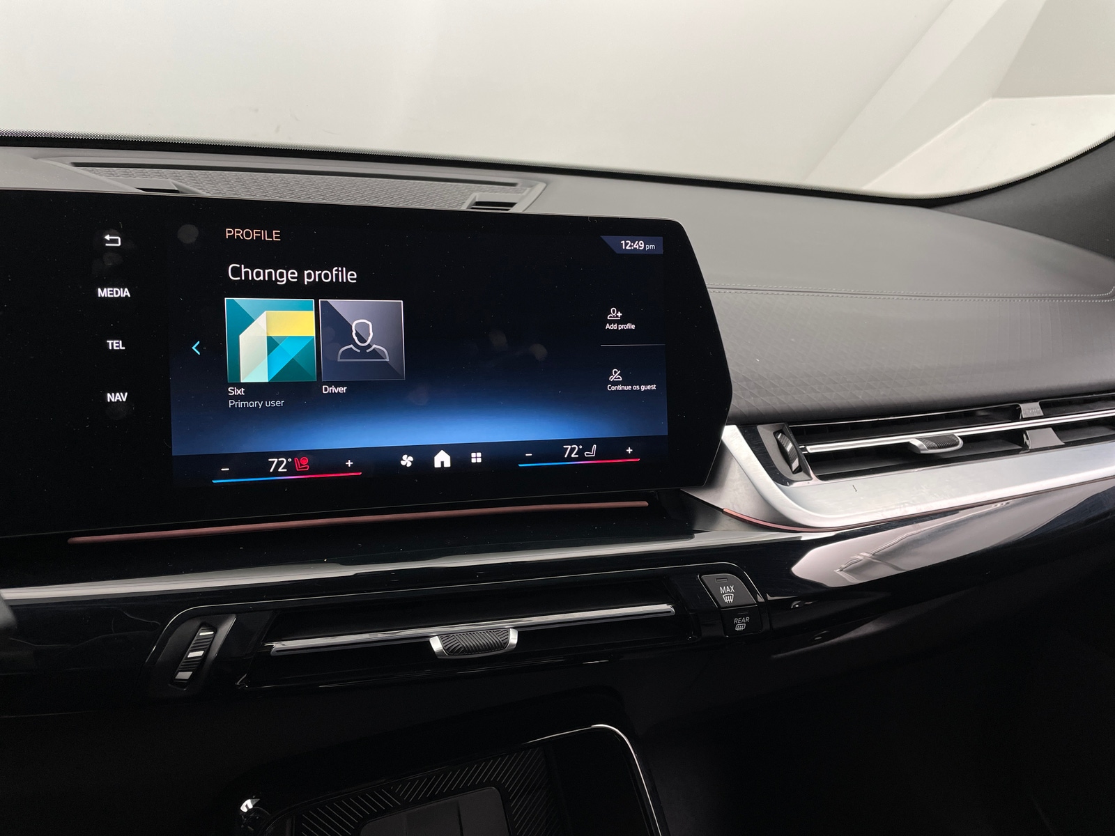 Thumbnail: 2025 BMW X2 - 3