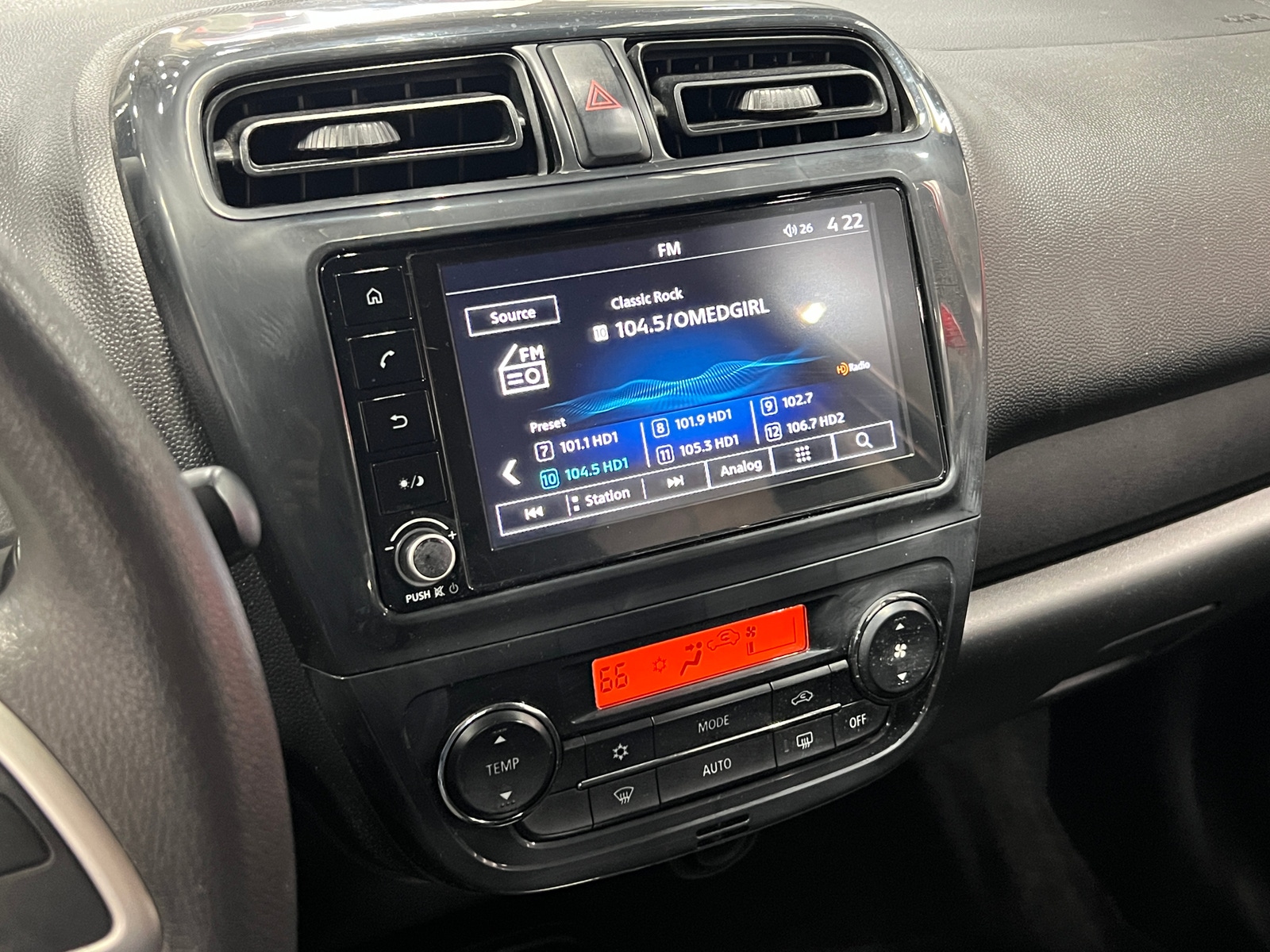 Thumbnail: 2021 Mitsubishi Mirage - 4