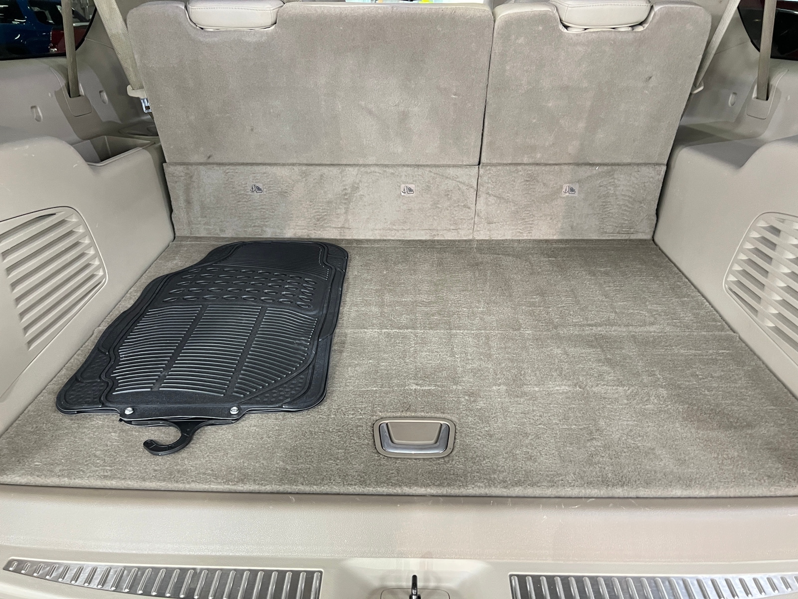 Thumbnail: 2020 Cadillac Escalade - 6