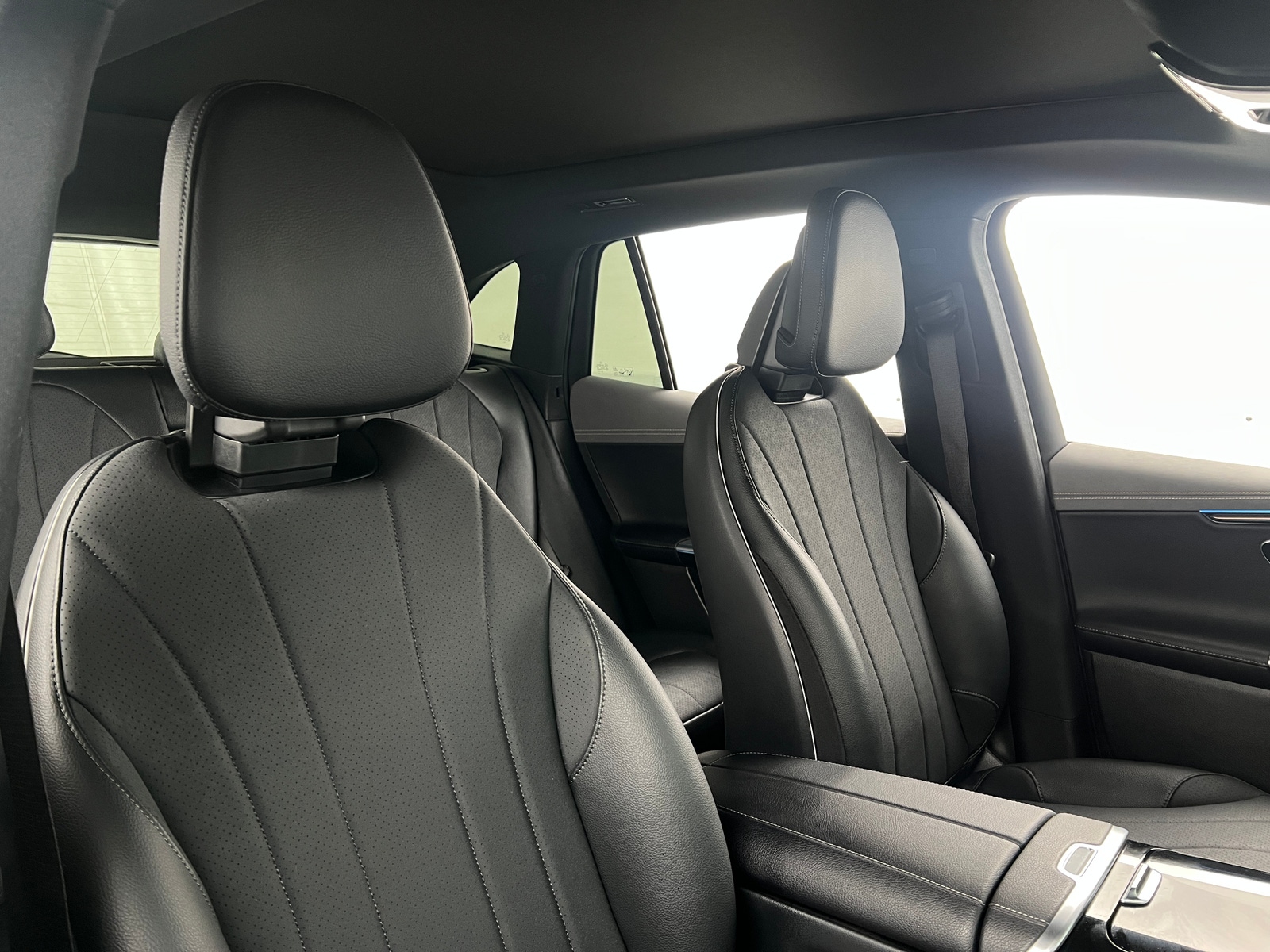 Thumbnail: 2025 Mercedes-Benz EQE - 2