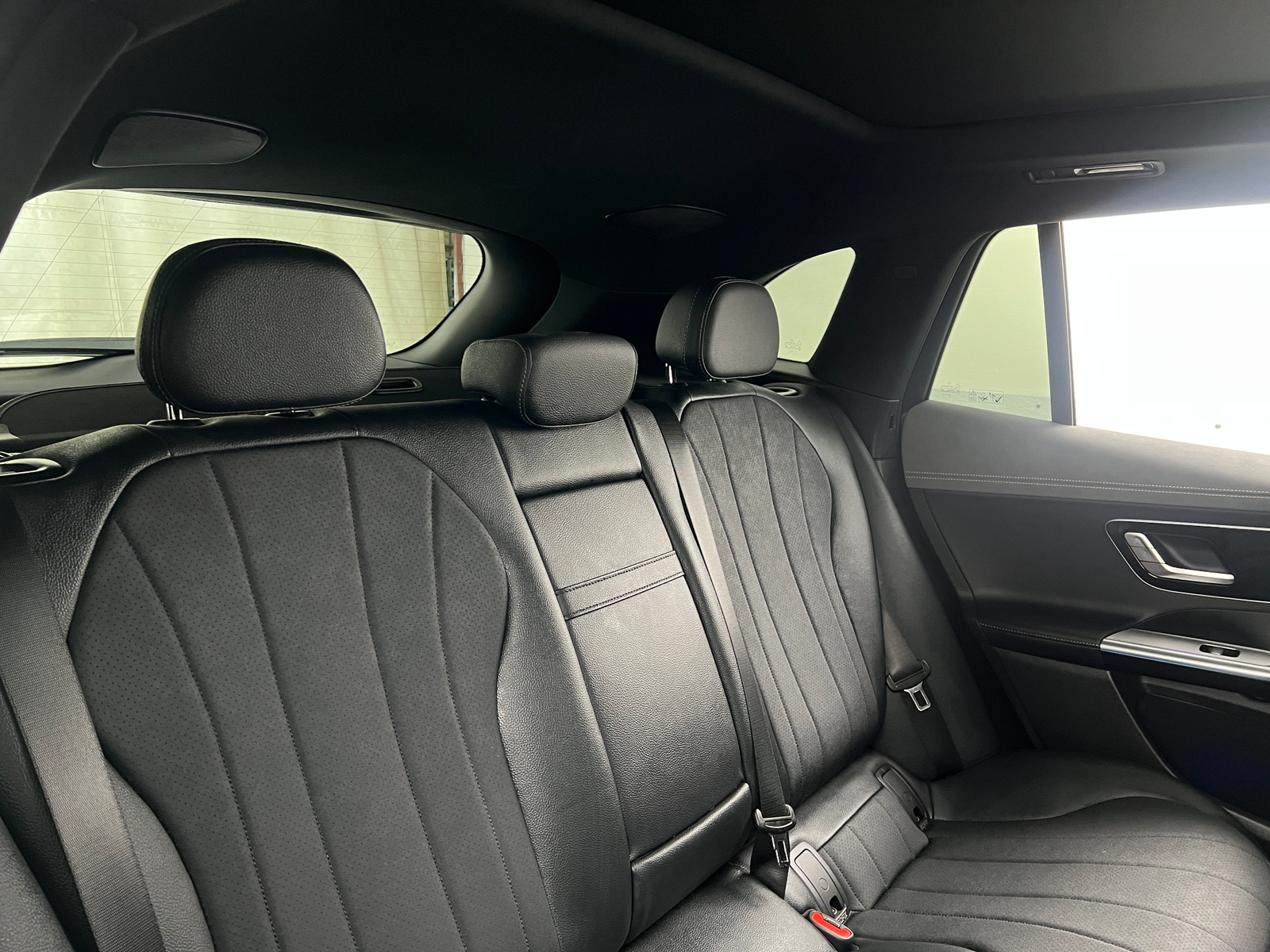 Thumbnail: 2025 Mercedes-Benz EQE - 6