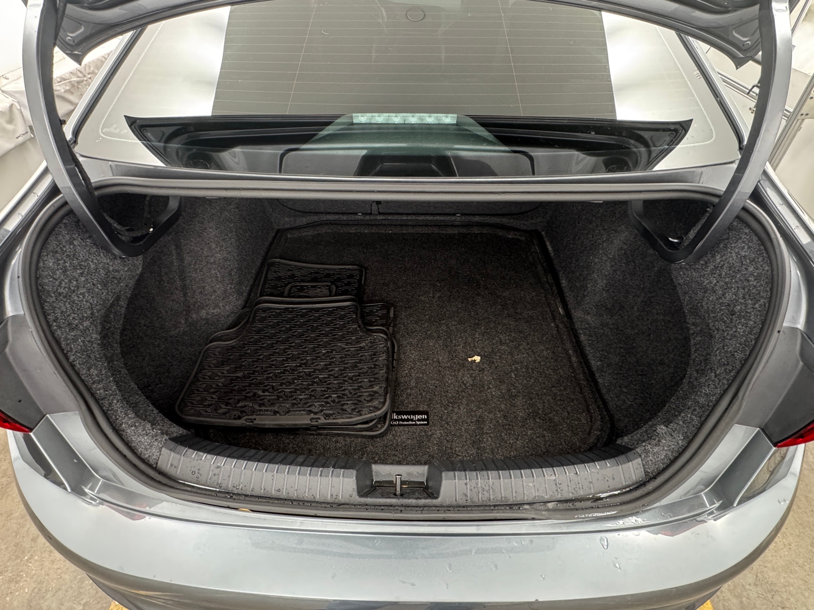 Thumbnail: 2024 Volkswagen Jetta - 6