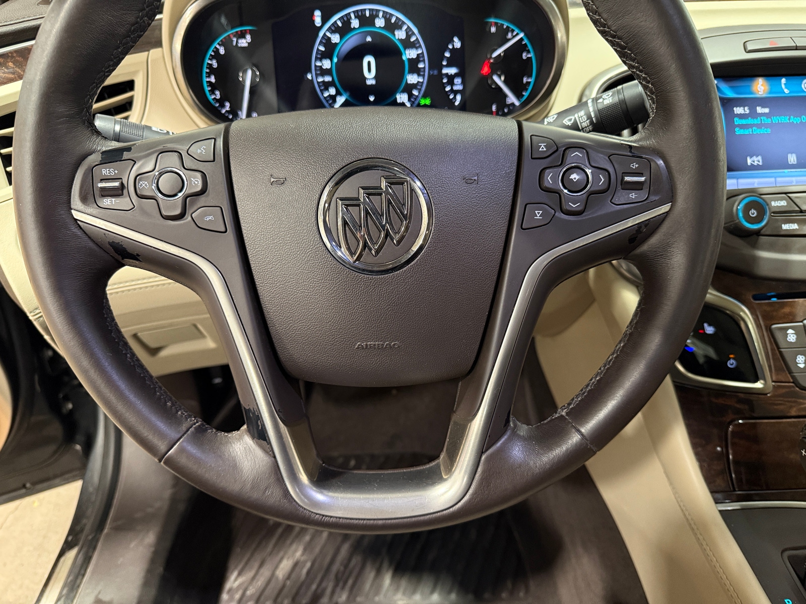 Thumbnail: 2015 Buick LaCrosse - 4