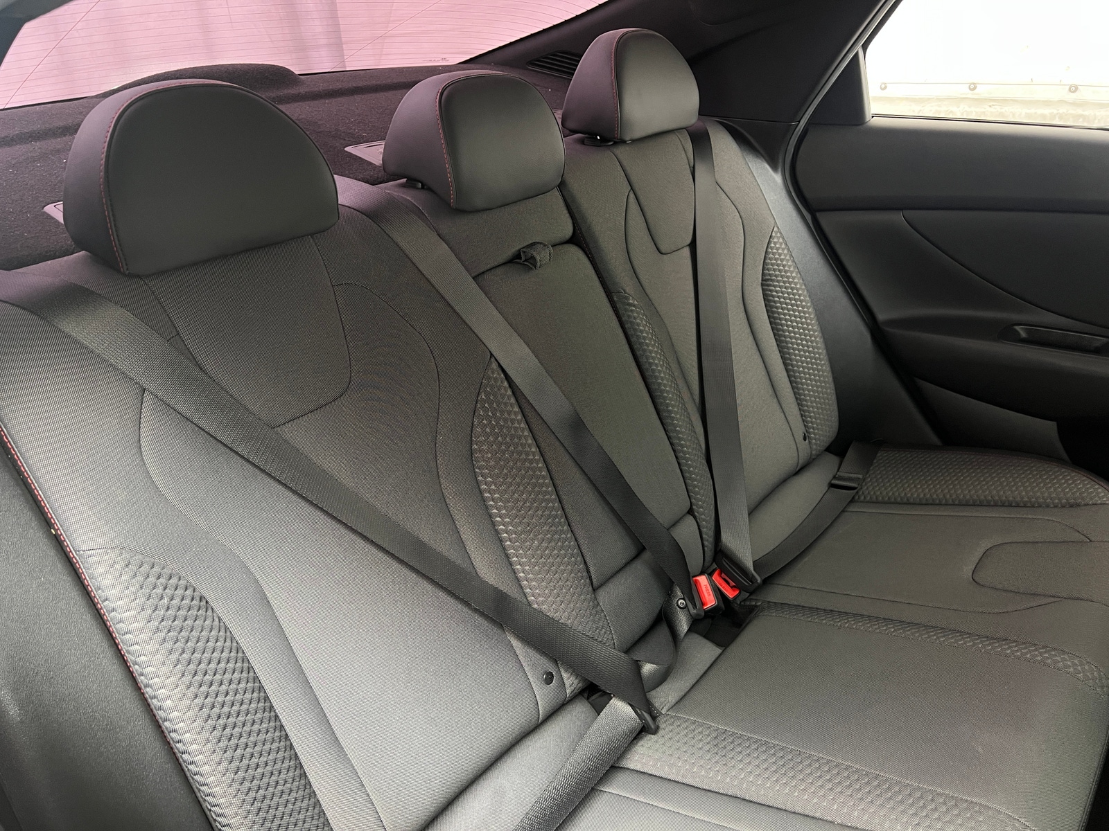 Thumbnail: 2022 Hyundai Elantra - 6