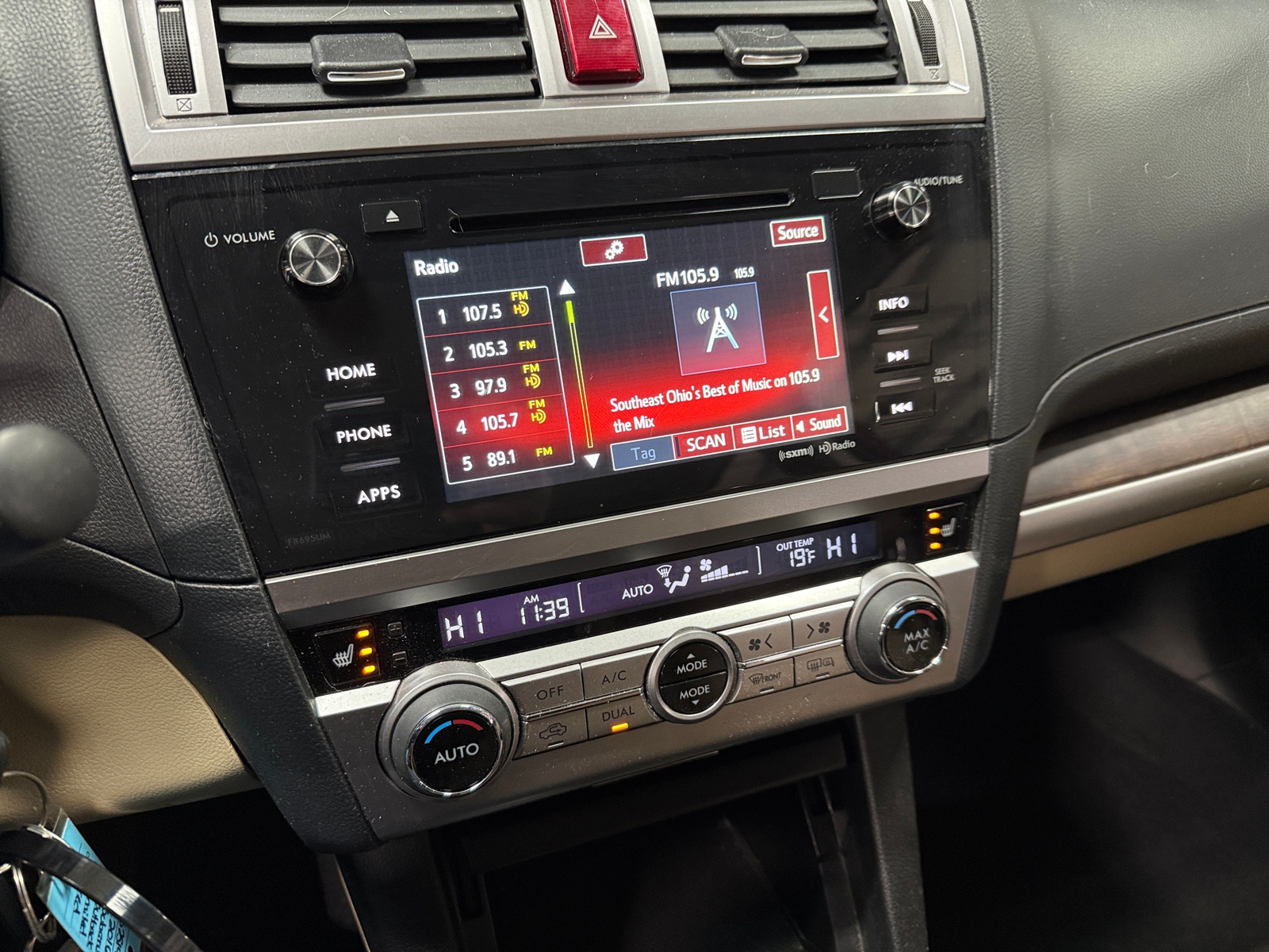 Thumbnail: 2016 Subaru Outback - 3