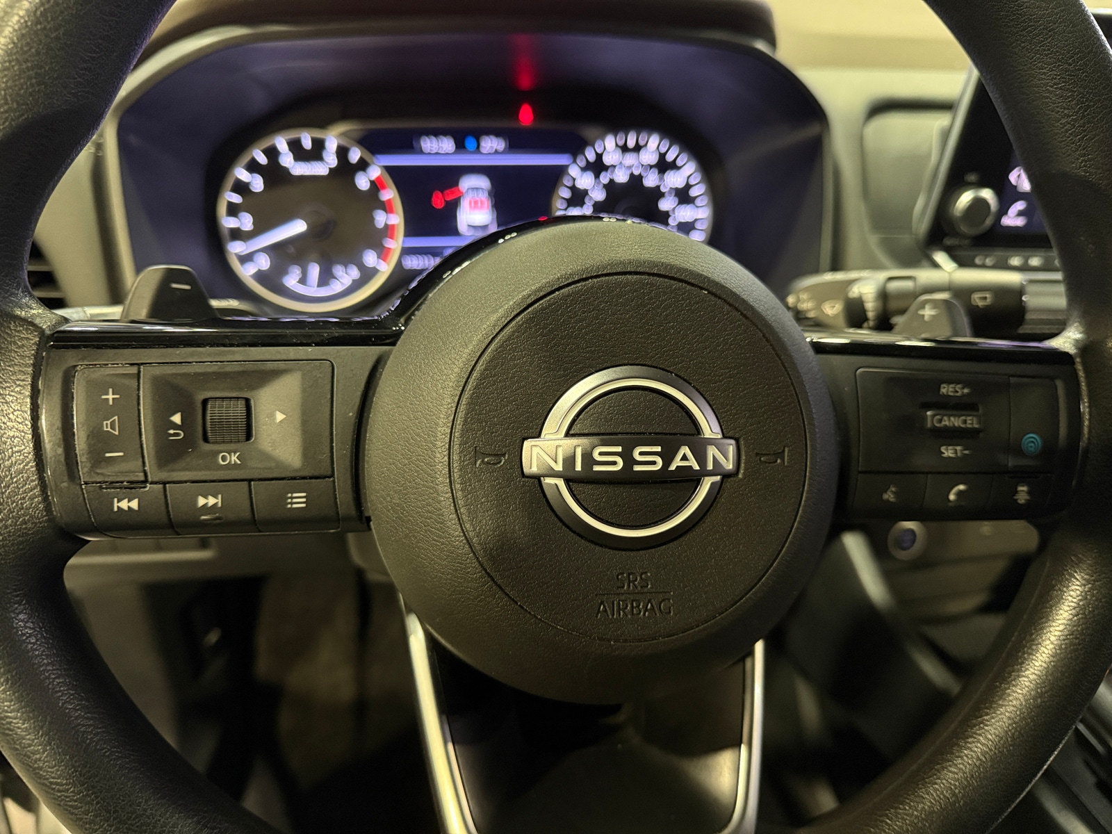 Thumbnail: 2023 Nissan Rogue - 5