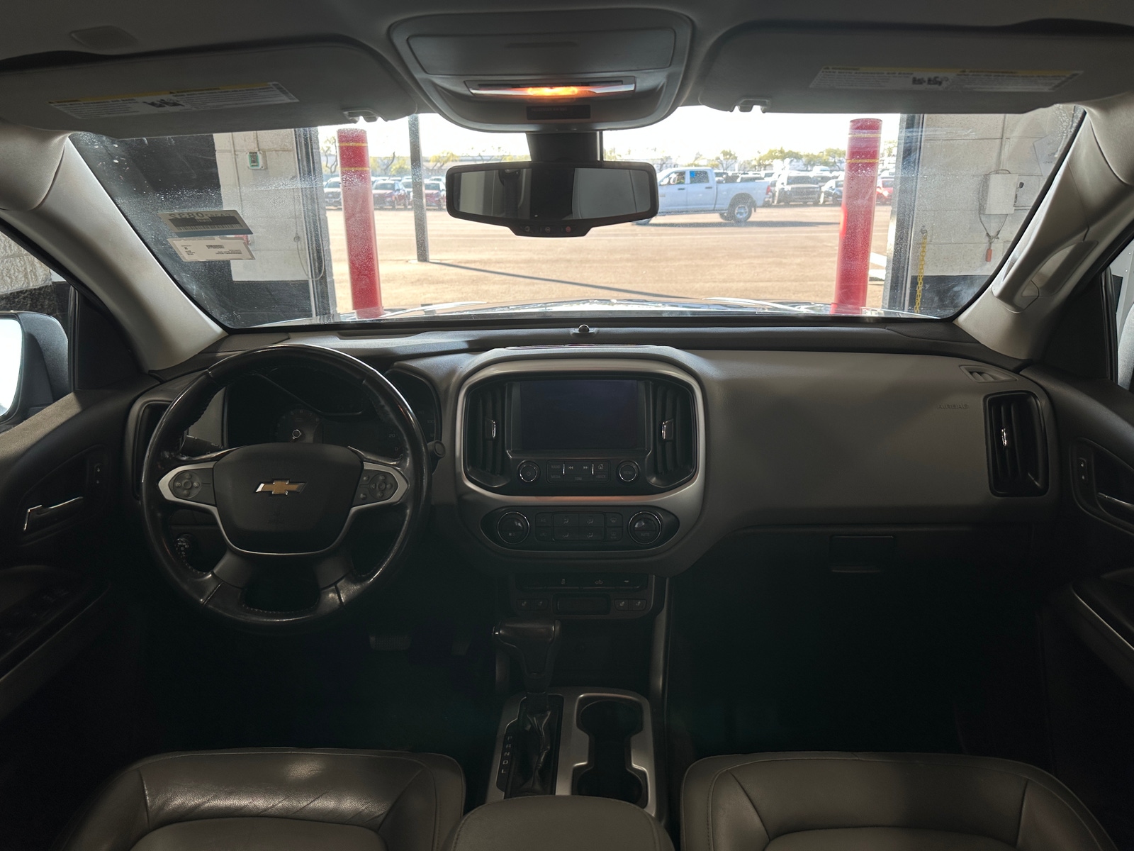 Thumbnail: 2018 Chevrolet Colorado - 3