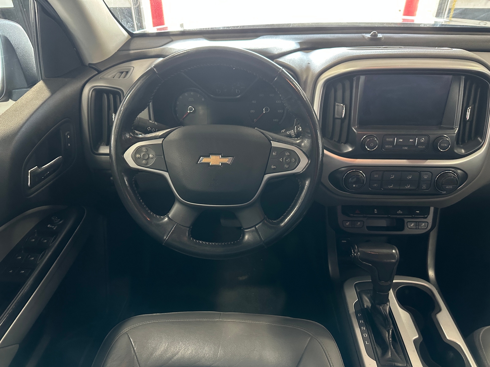 Thumbnail: 2018 Chevrolet Colorado - 5