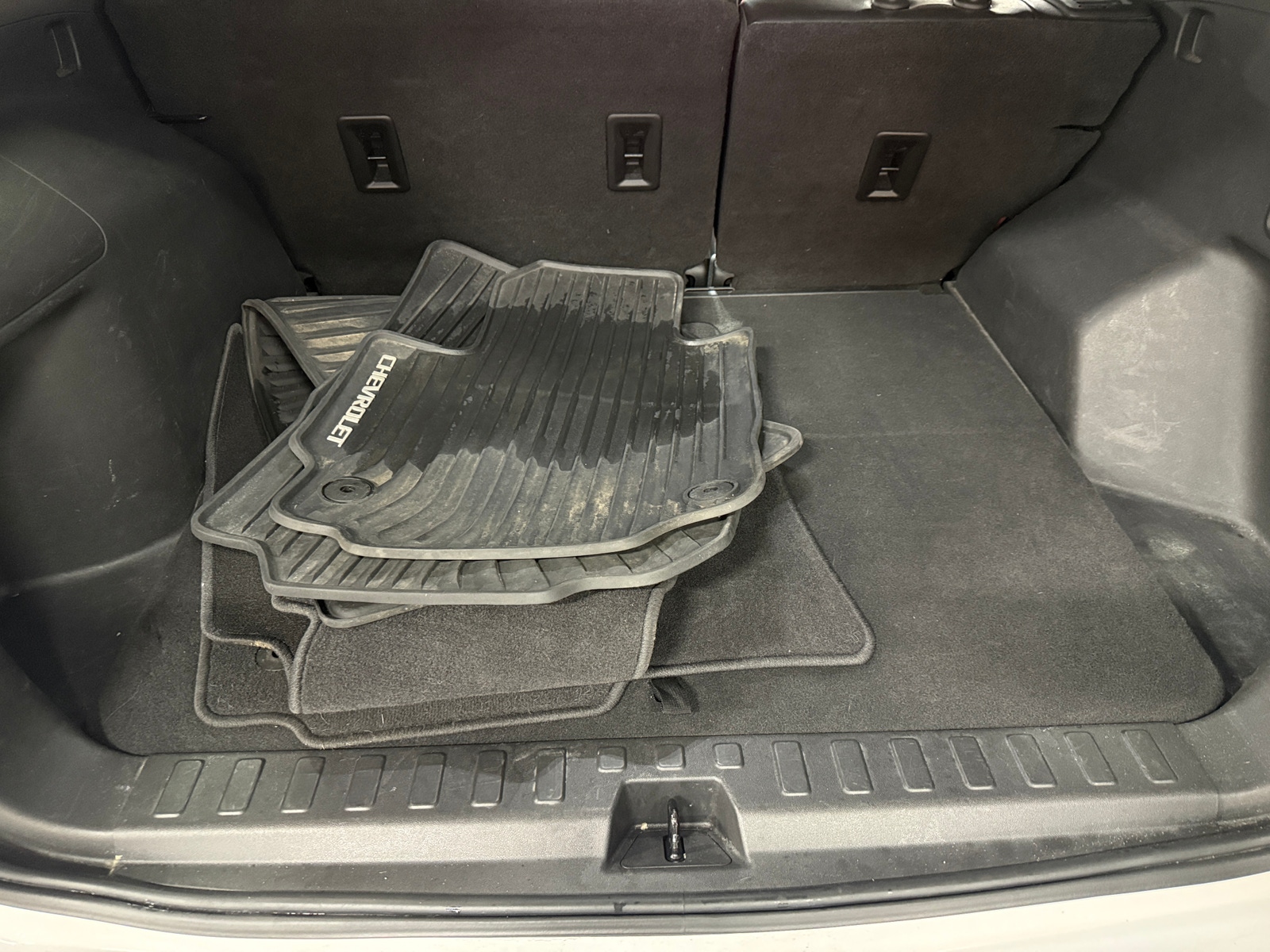 Thumbnail: 2020 Chevrolet Equinox - 6