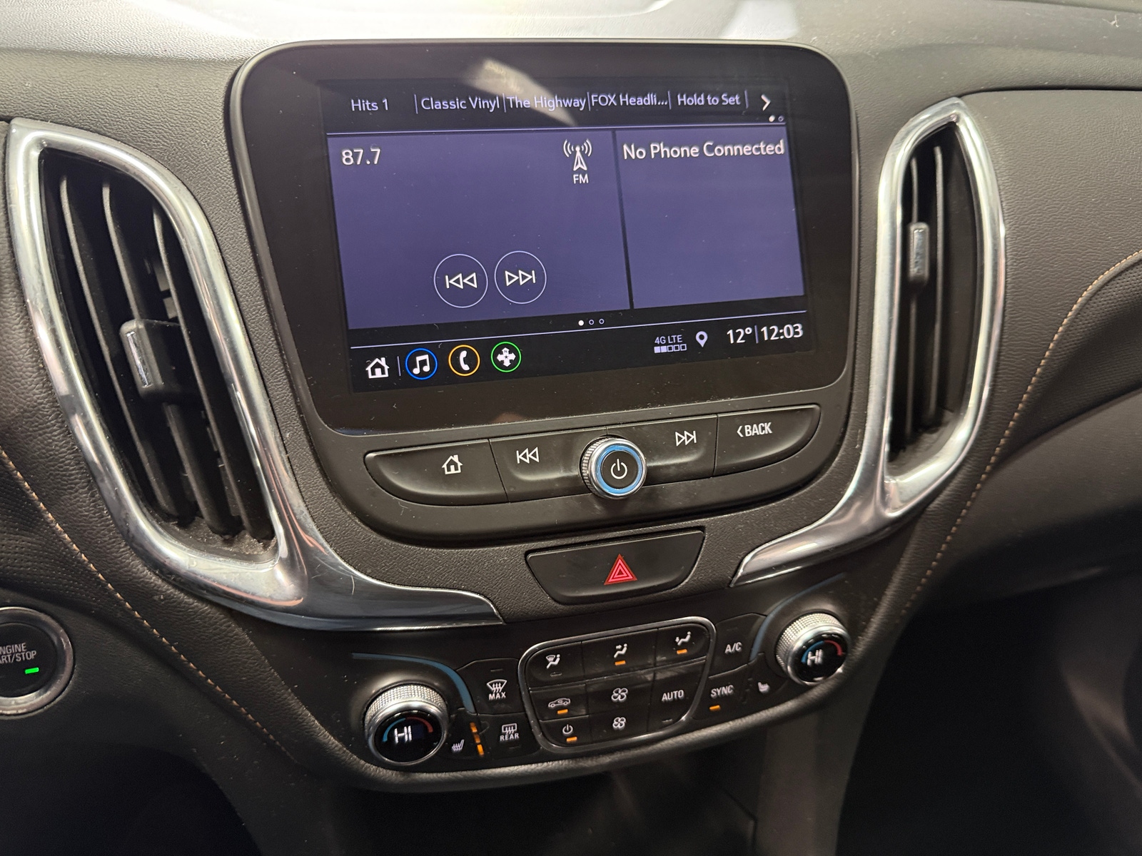 Thumbnail: 2020 Chevrolet Equinox - 3