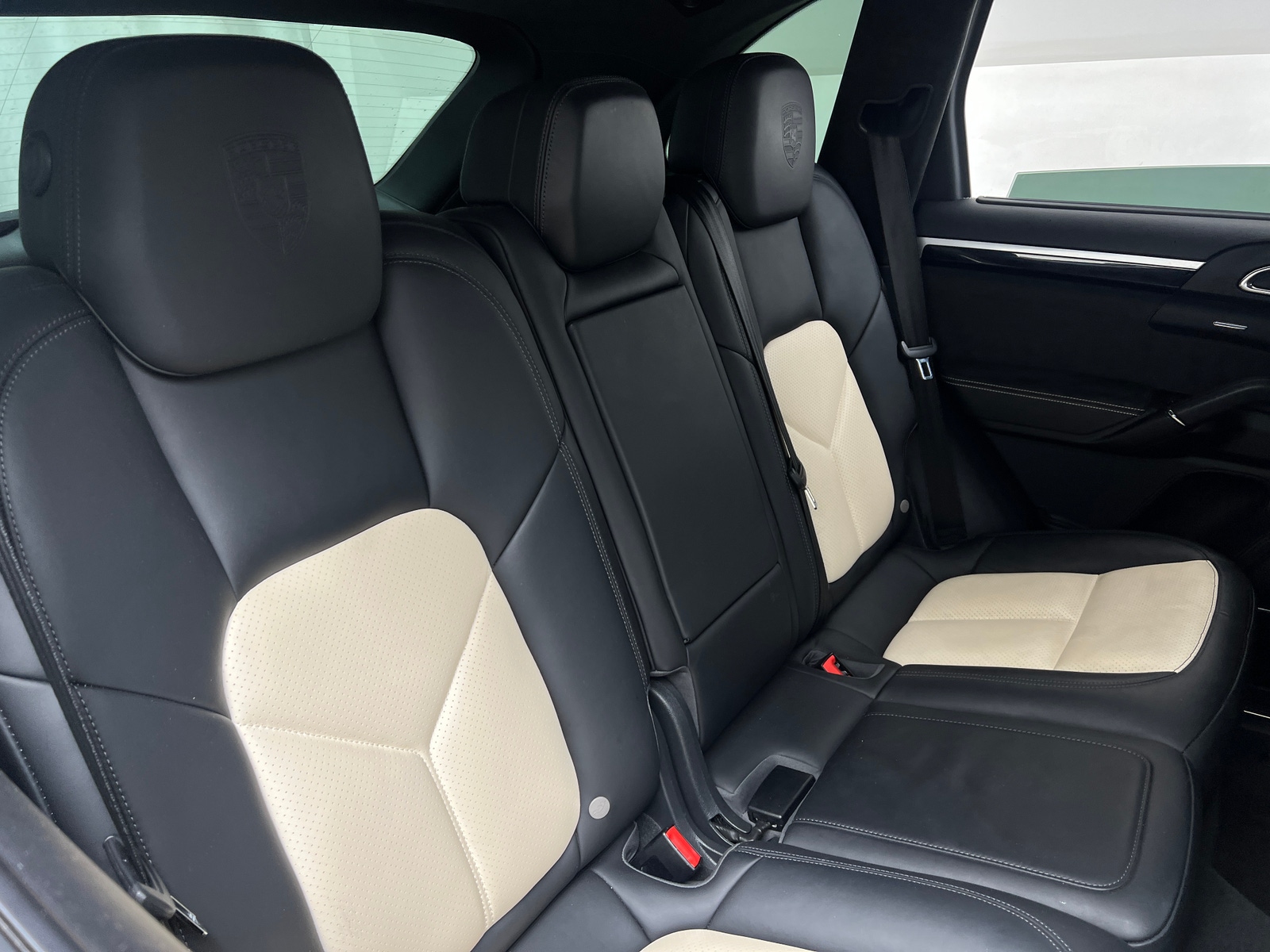 Thumbnail: 2016 Porsche Cayenne - 5