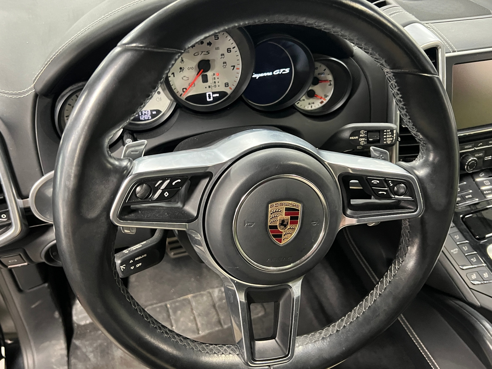 Thumbnail: 2016 Porsche Cayenne - 4